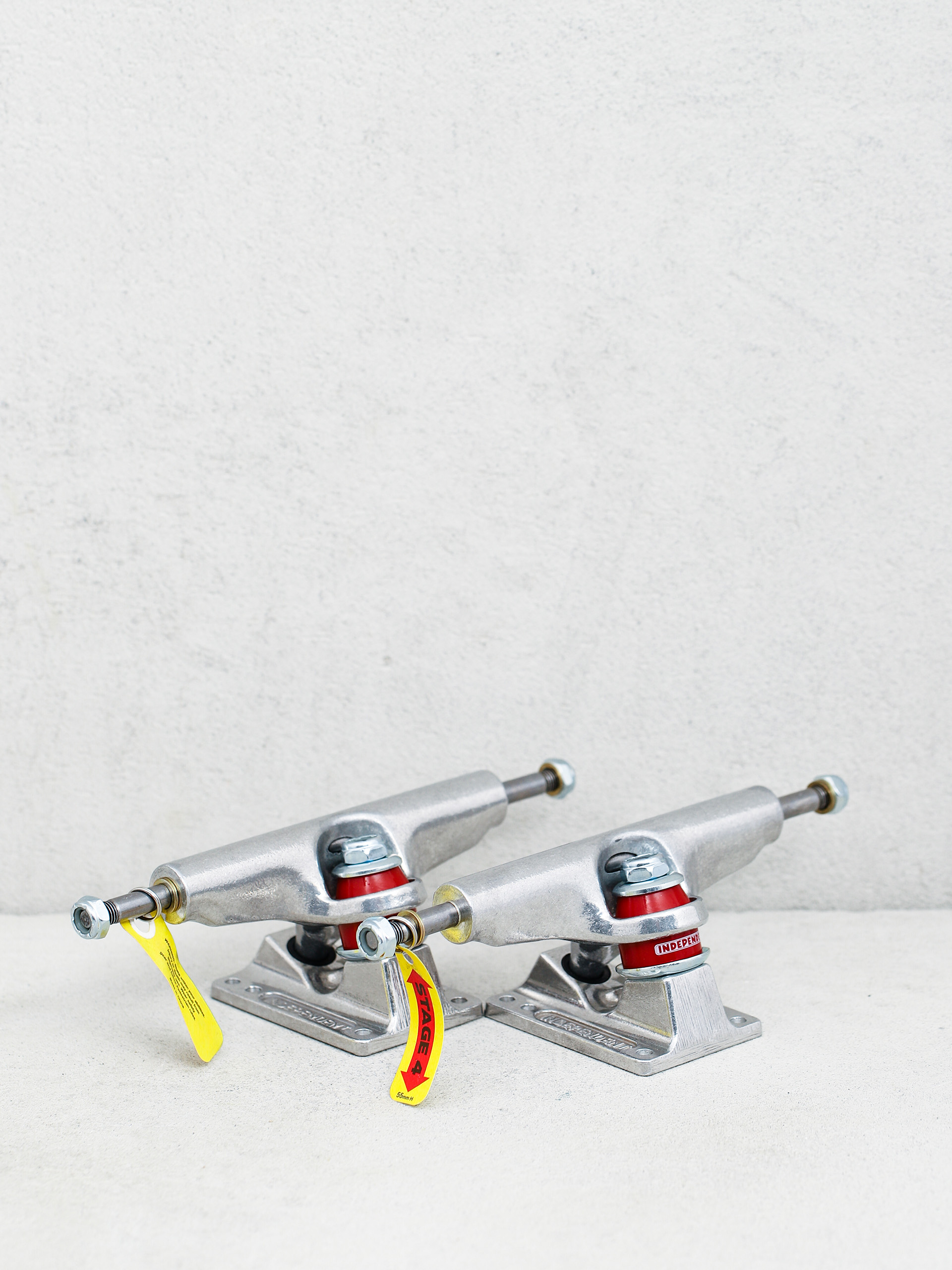 Traki Independent Stage 4 Standard (polished/w red)