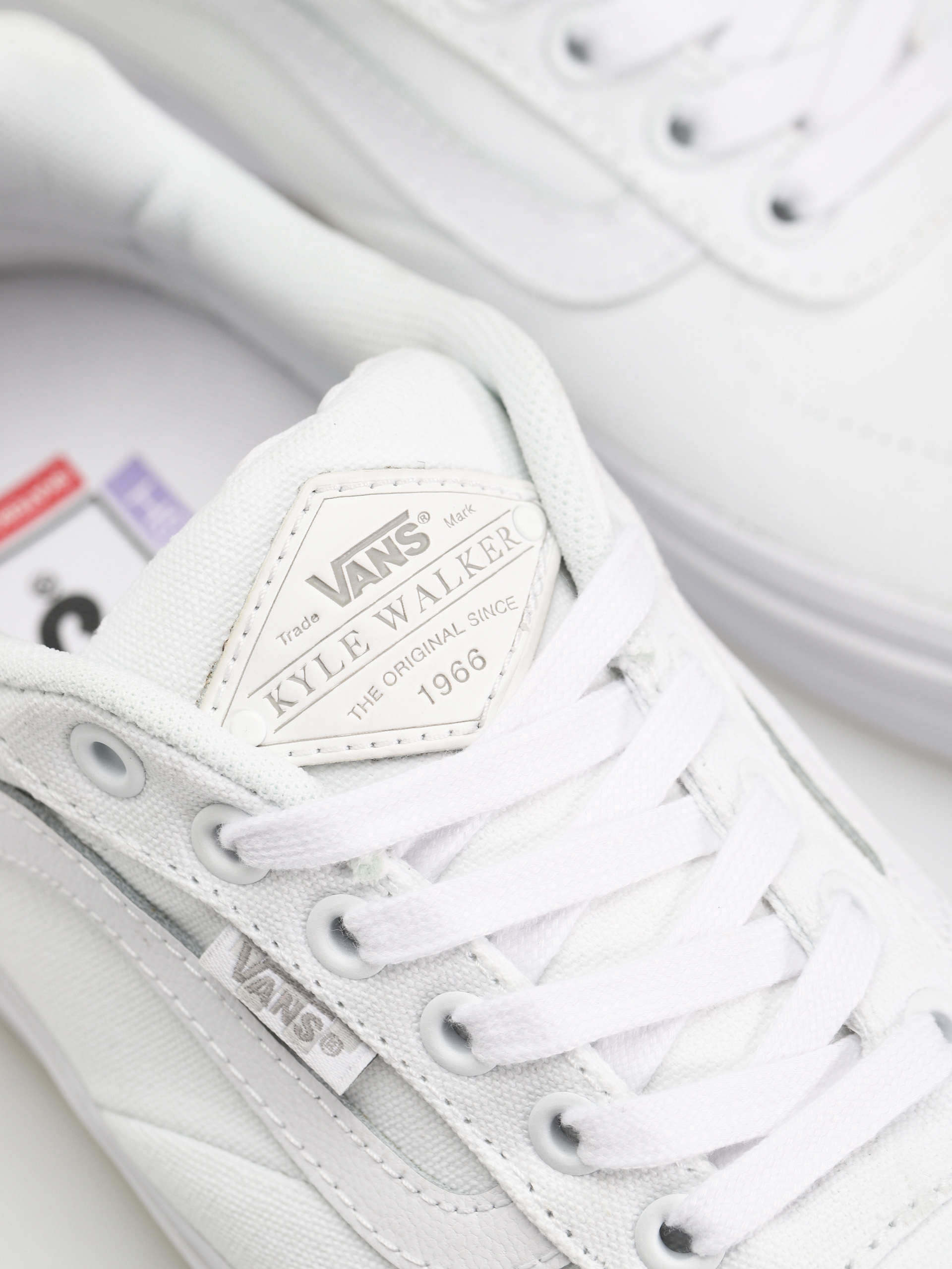 Buty Vans Kyle Walker (canvas white)