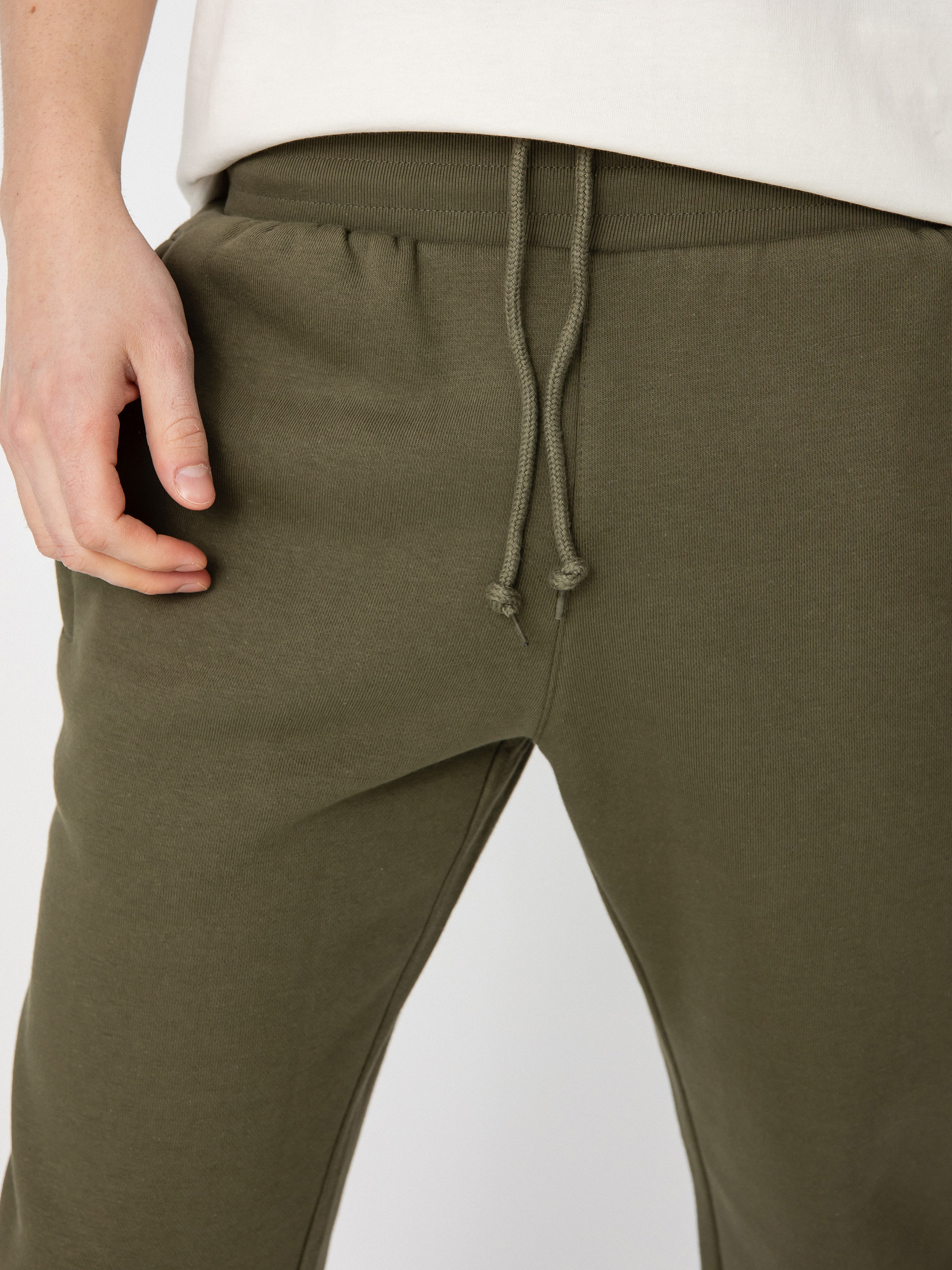 Spodnie adidas Originals Essentials (olistr)