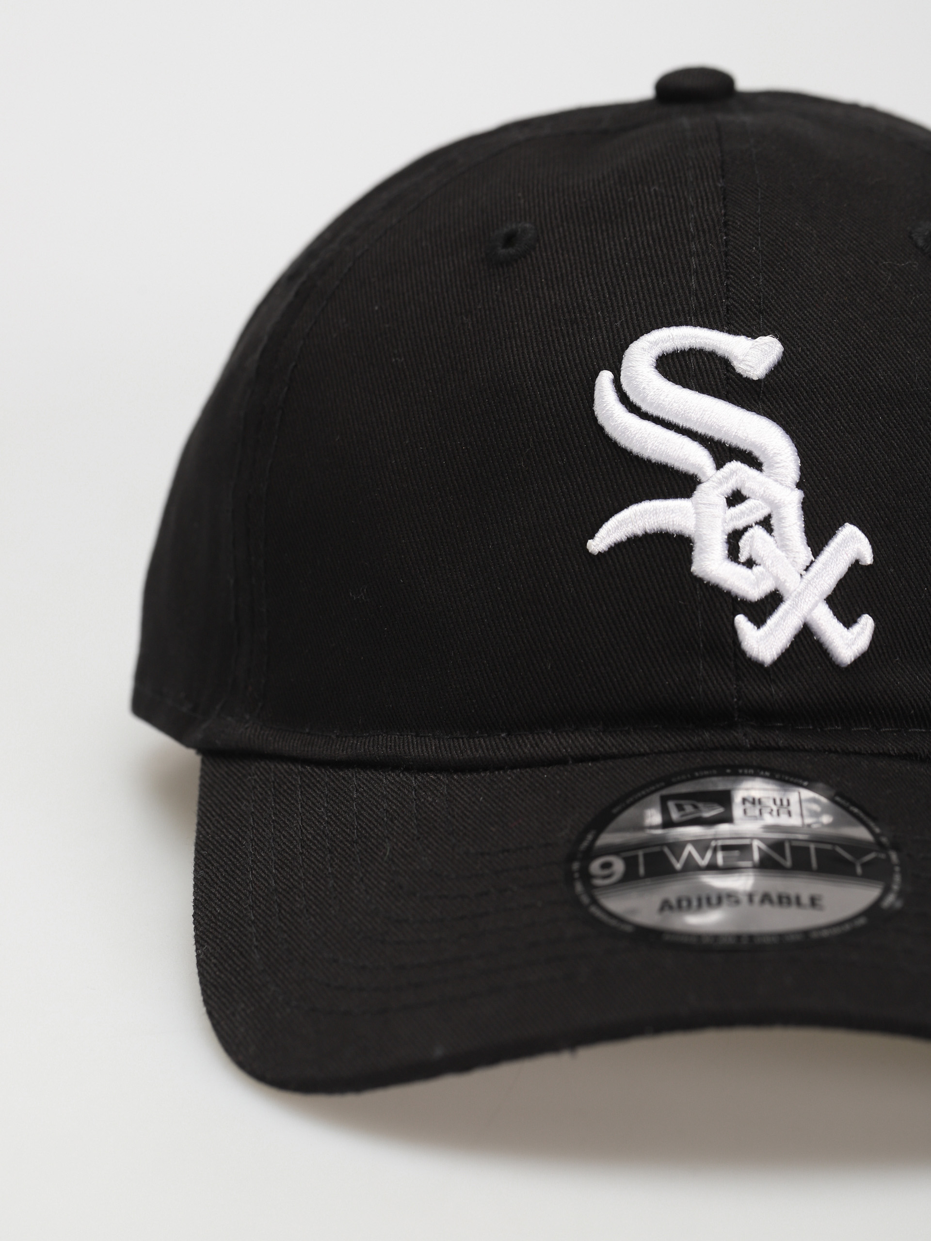 Czapka z daszkiem New Era League Essential 9Twenty Chicago White Sox (black/white)