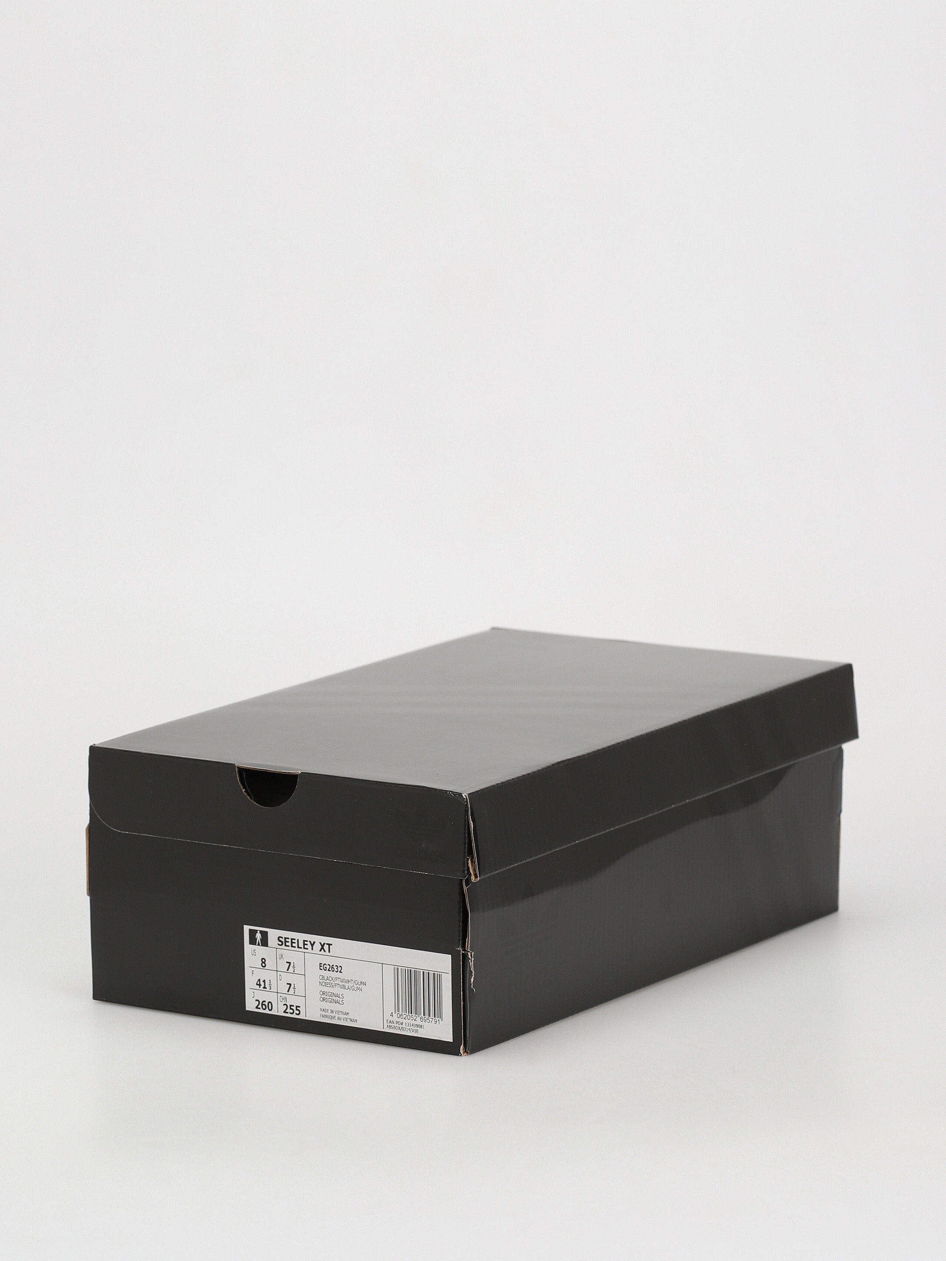 Buty adidas Seeley Xt (cblack/ftwwht/gum4)