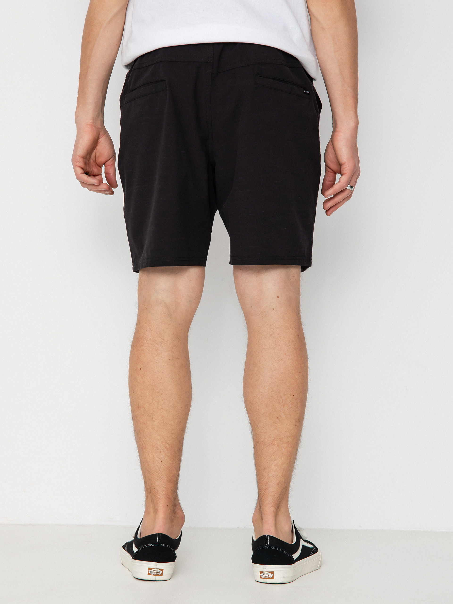Szorty Volcom Understoned Hybrid 18 (black)