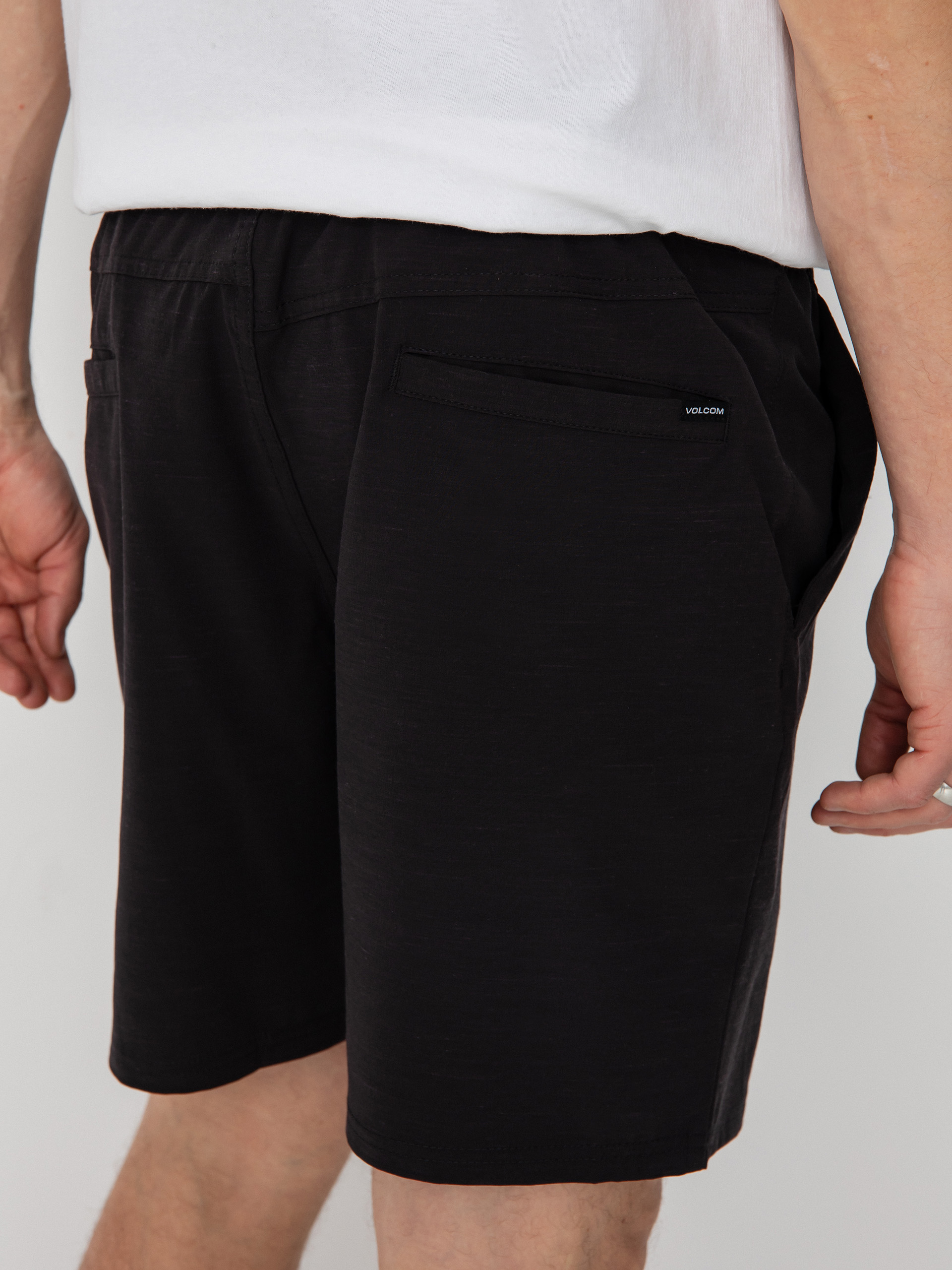 Szorty Volcom Understoned Hybrid 18 (black)