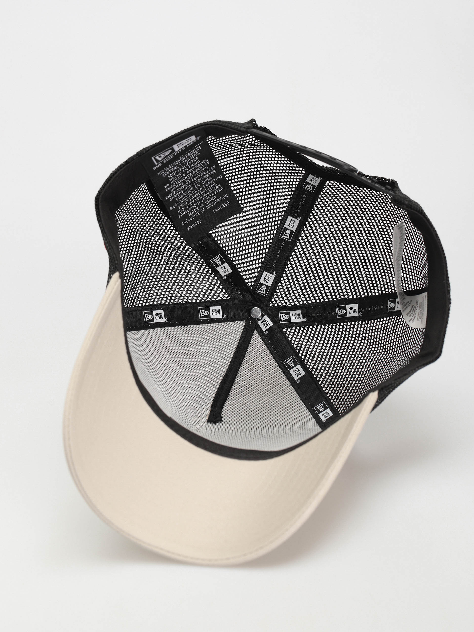 Czapka z daszkiem New Era State Patch Trucker (stone)