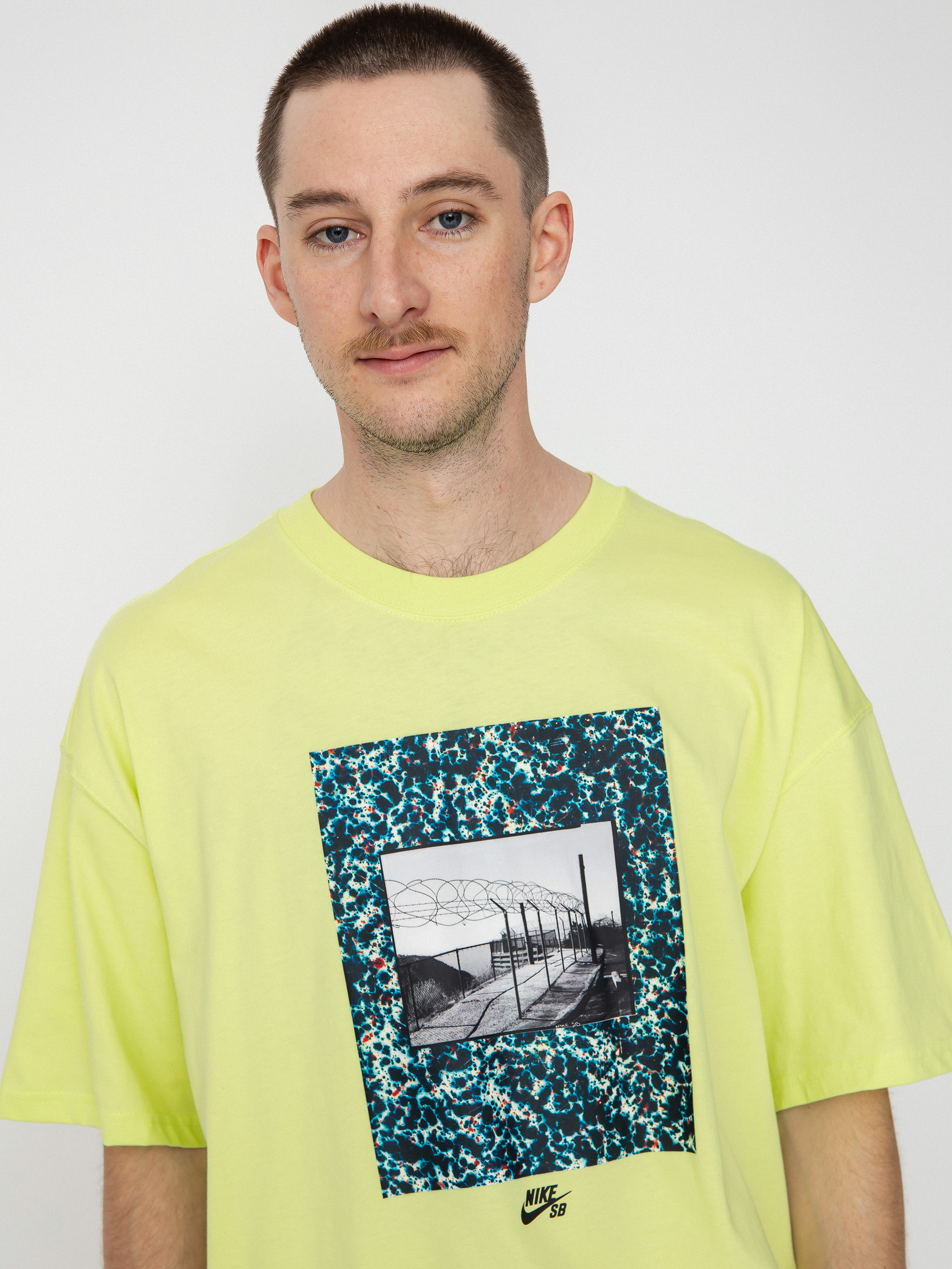 T-shirt Nike SB Skatespot (lt lemon twist)