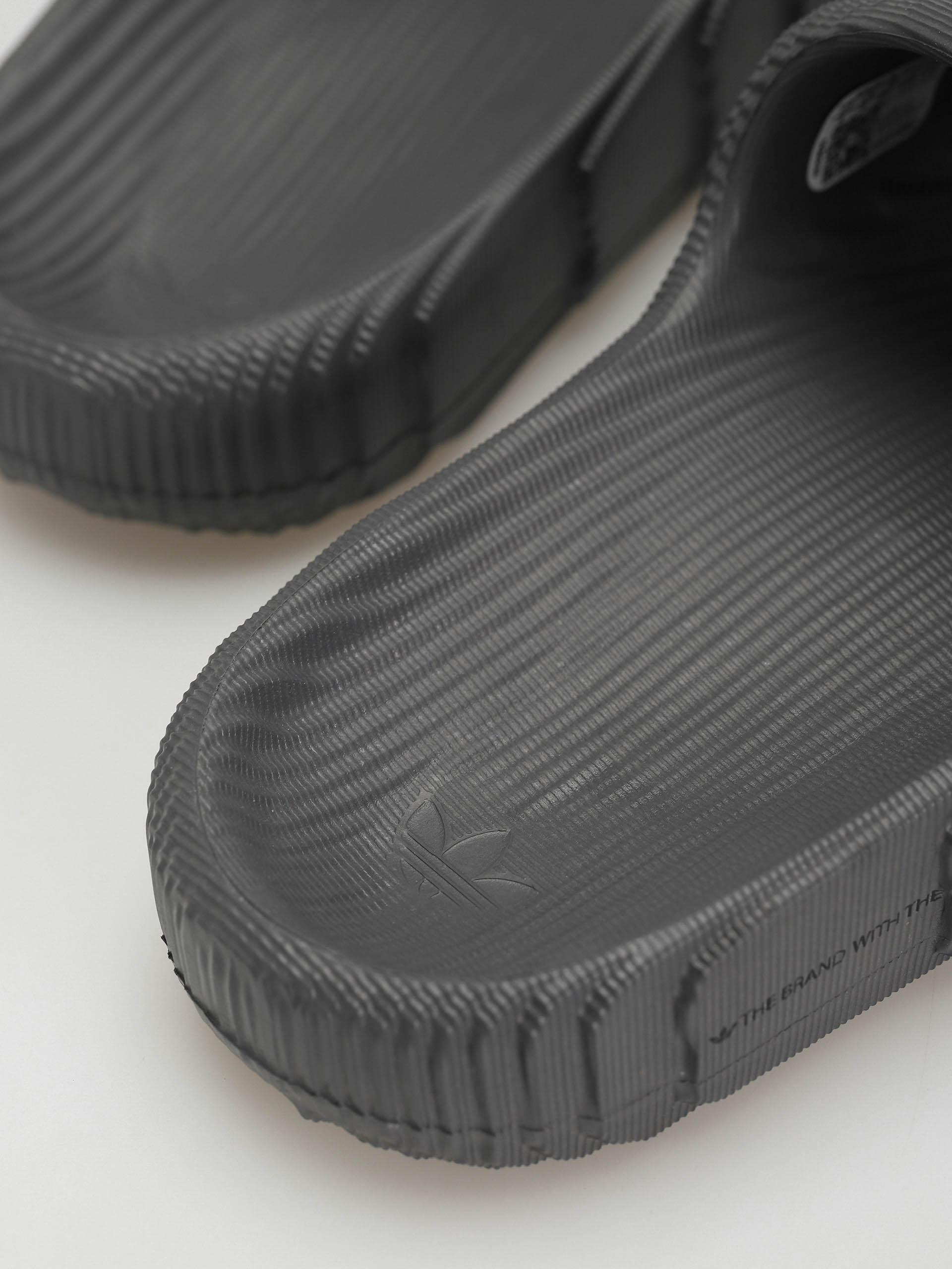 Klapki adidas Originals Adilette 22 (grefiv/grefiv/cblack)