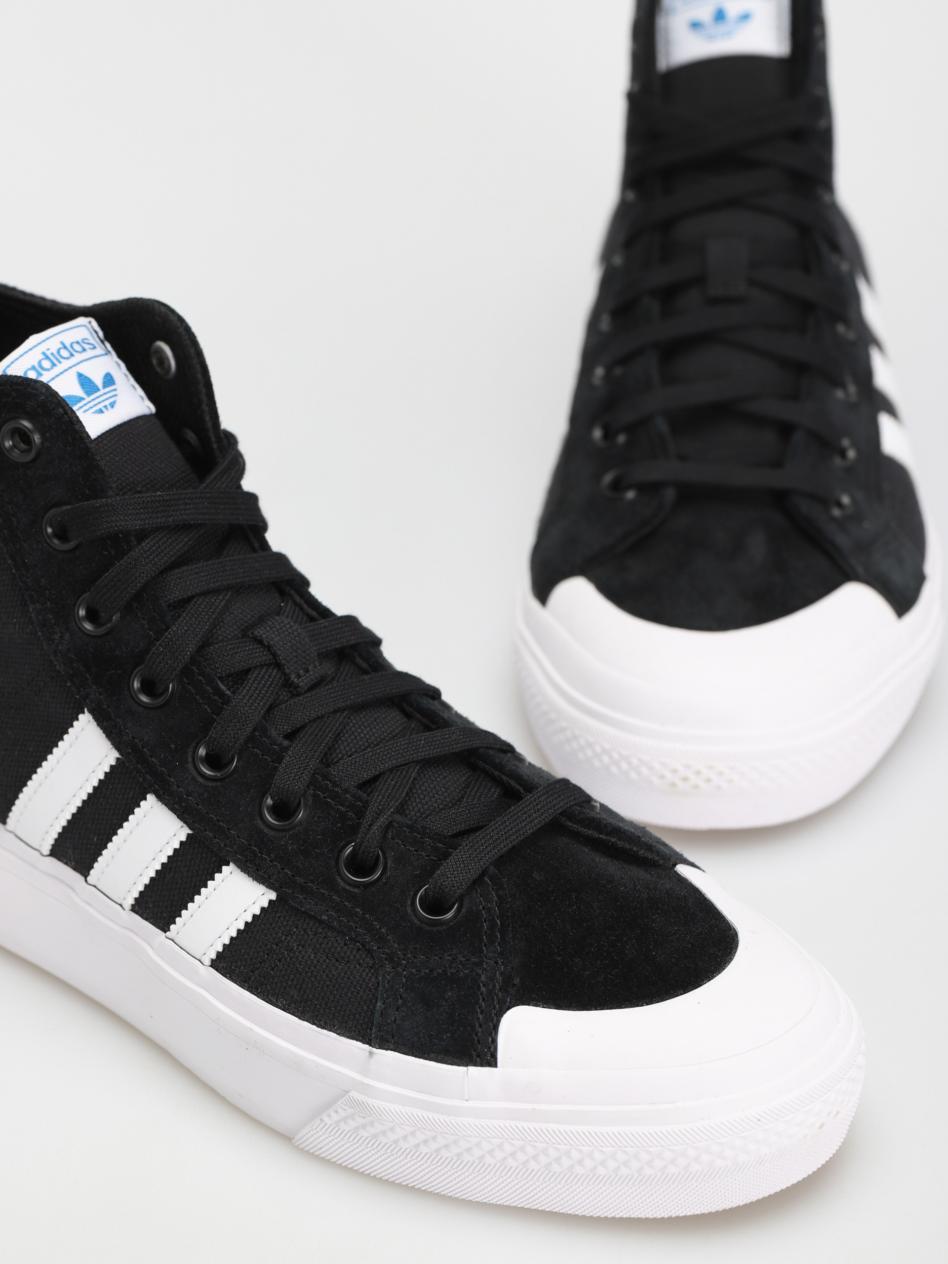 Buty adidas Nizza Hi Adv (cblack/ftwwht/bliblu)