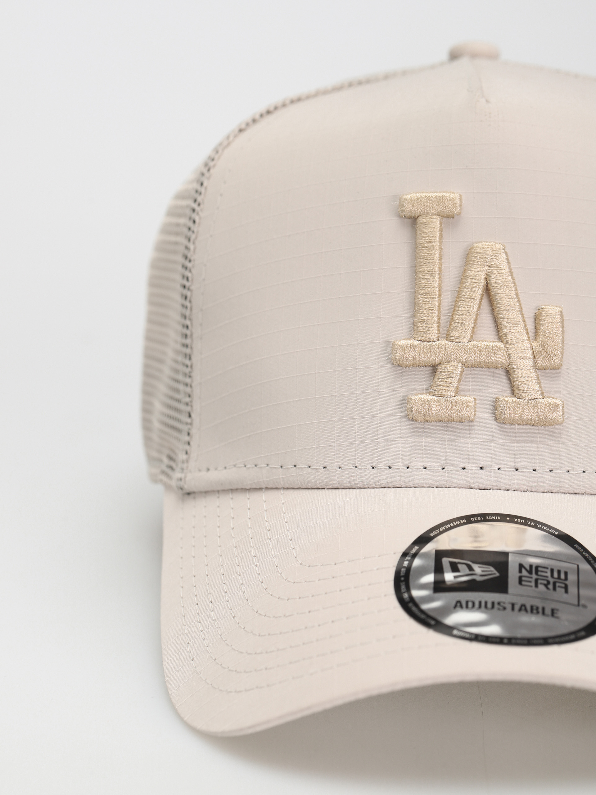 Czapka z daszkiem New Era Tech Ripstop Trucker Los Angeles Dodgers (stone)
