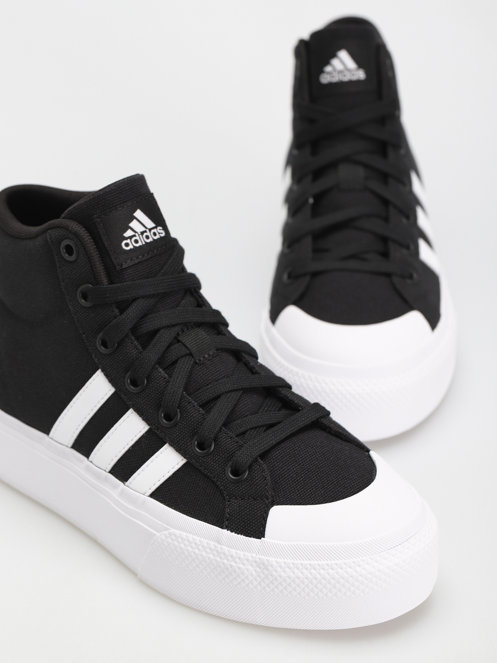 Buty adidas Originals Bravada 2.0 Mid Platform Wmn (cblack/ftwwht/cblack)