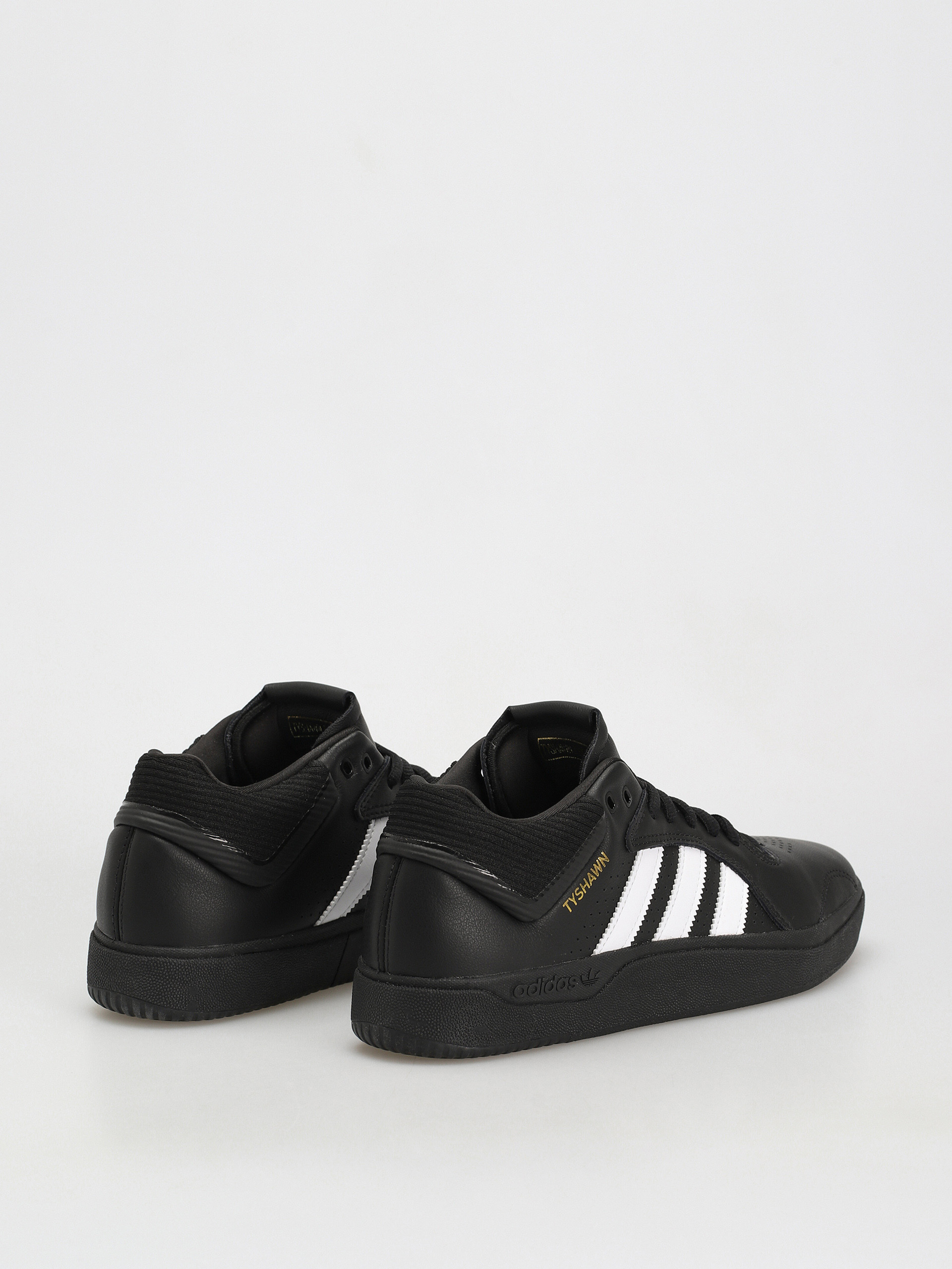 Buty adidas Tyshawn (cblack/ftwwht/goldmt)