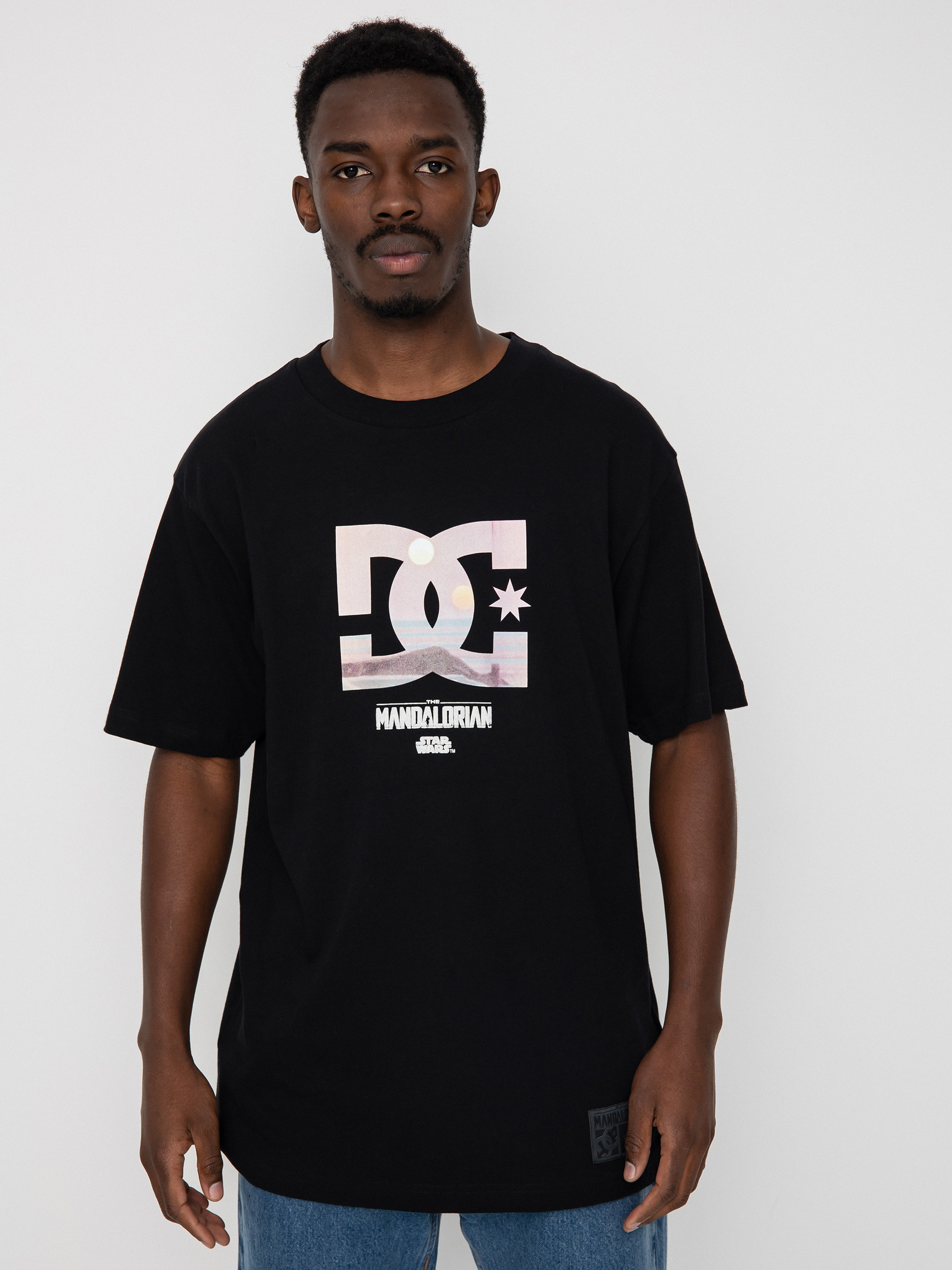 T-shirt DC X Star Wars Mando Passport (black)