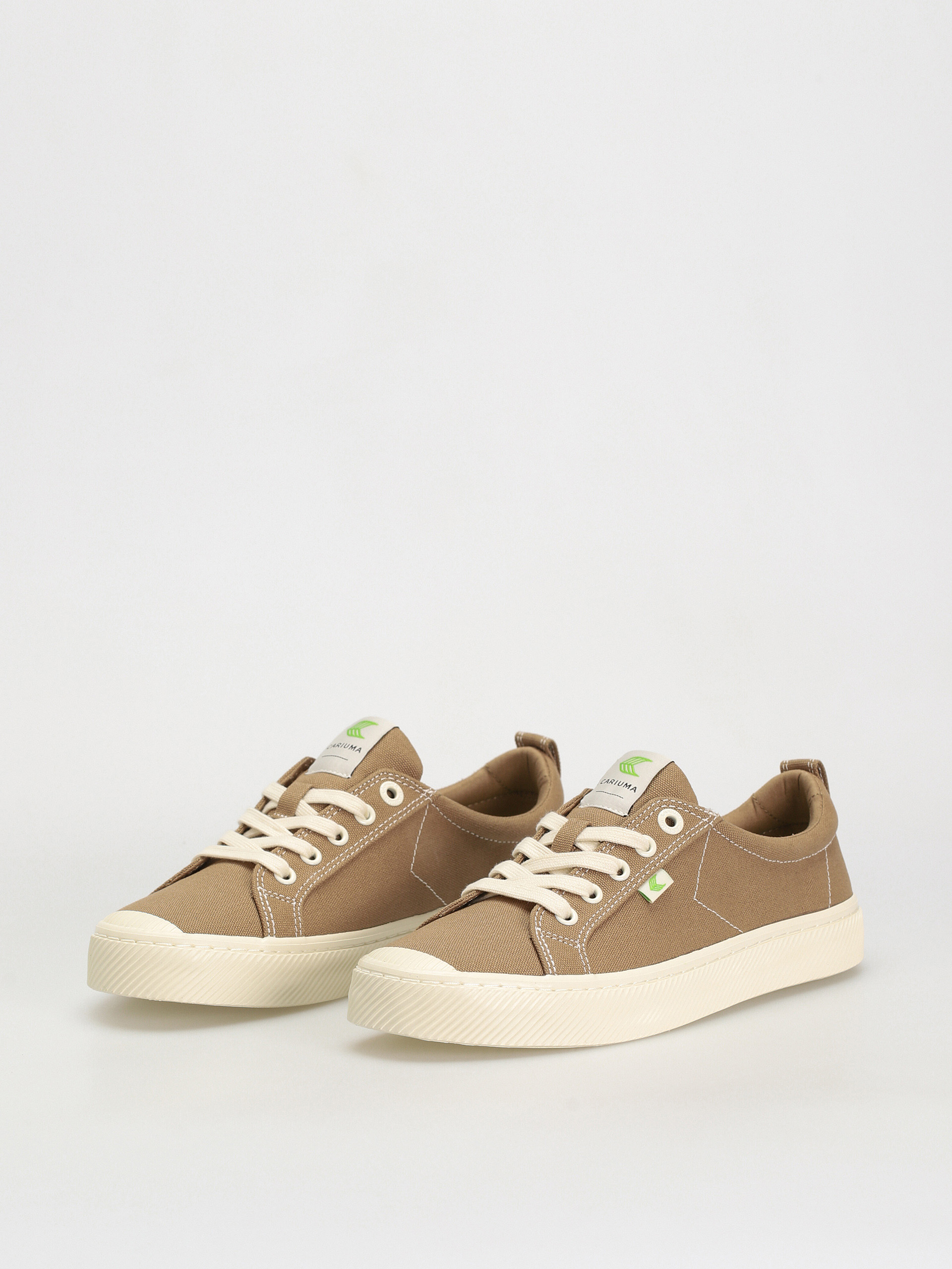 Buty Cariuma Oca Low (burnt sand)