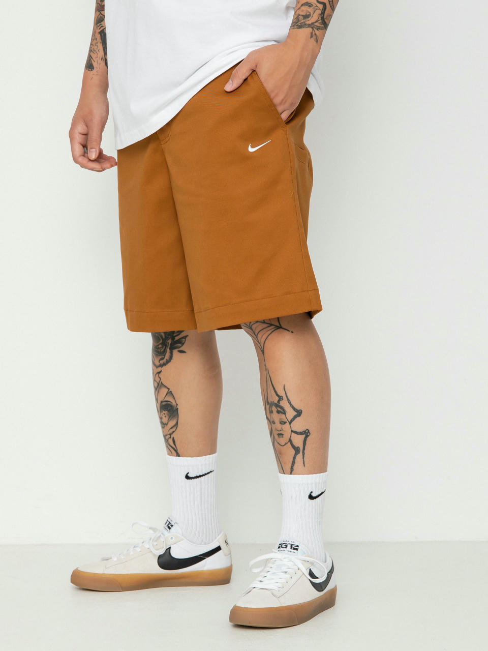 Szorty Nike SB El Chino (ale brown/white)