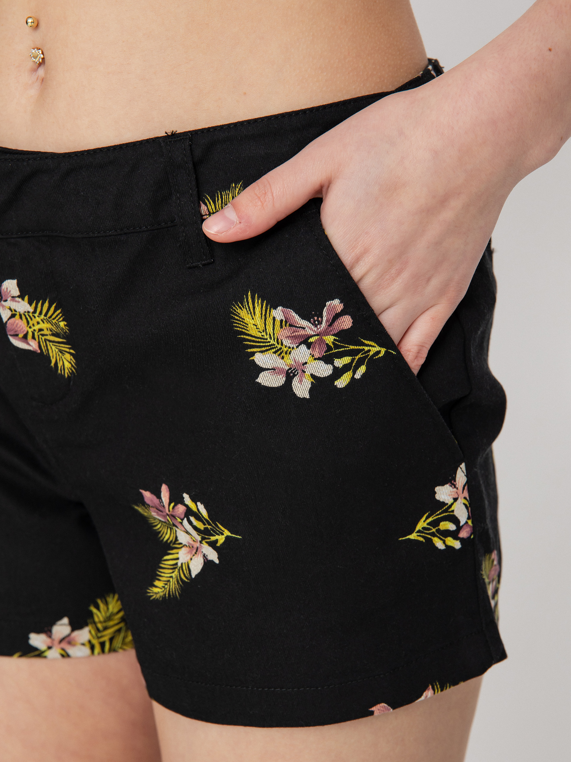 Szorty Volcom Frochickie Wmn (black combo)