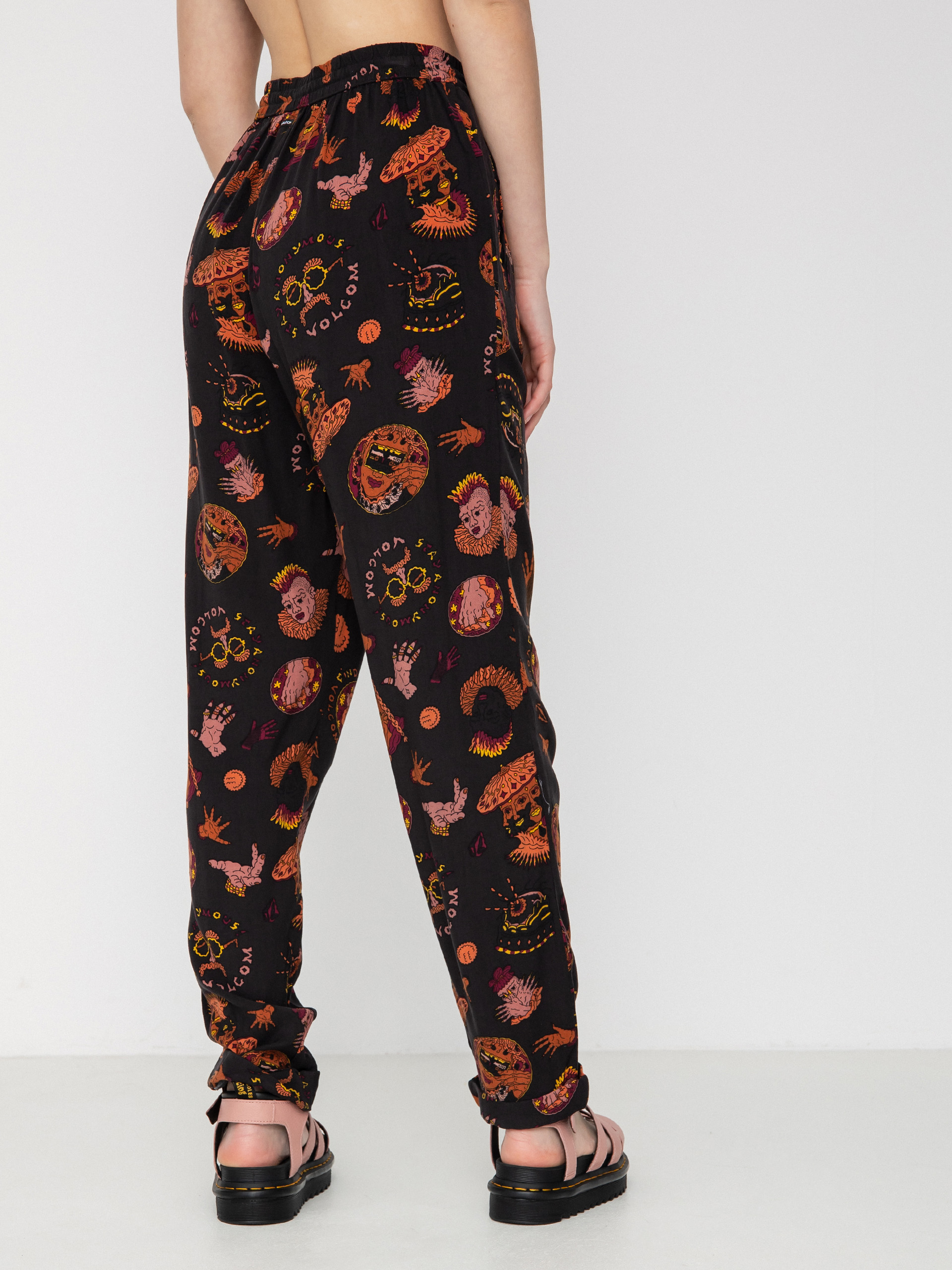 Spodnie Volcom Connected Minds Surf Wmn (black)