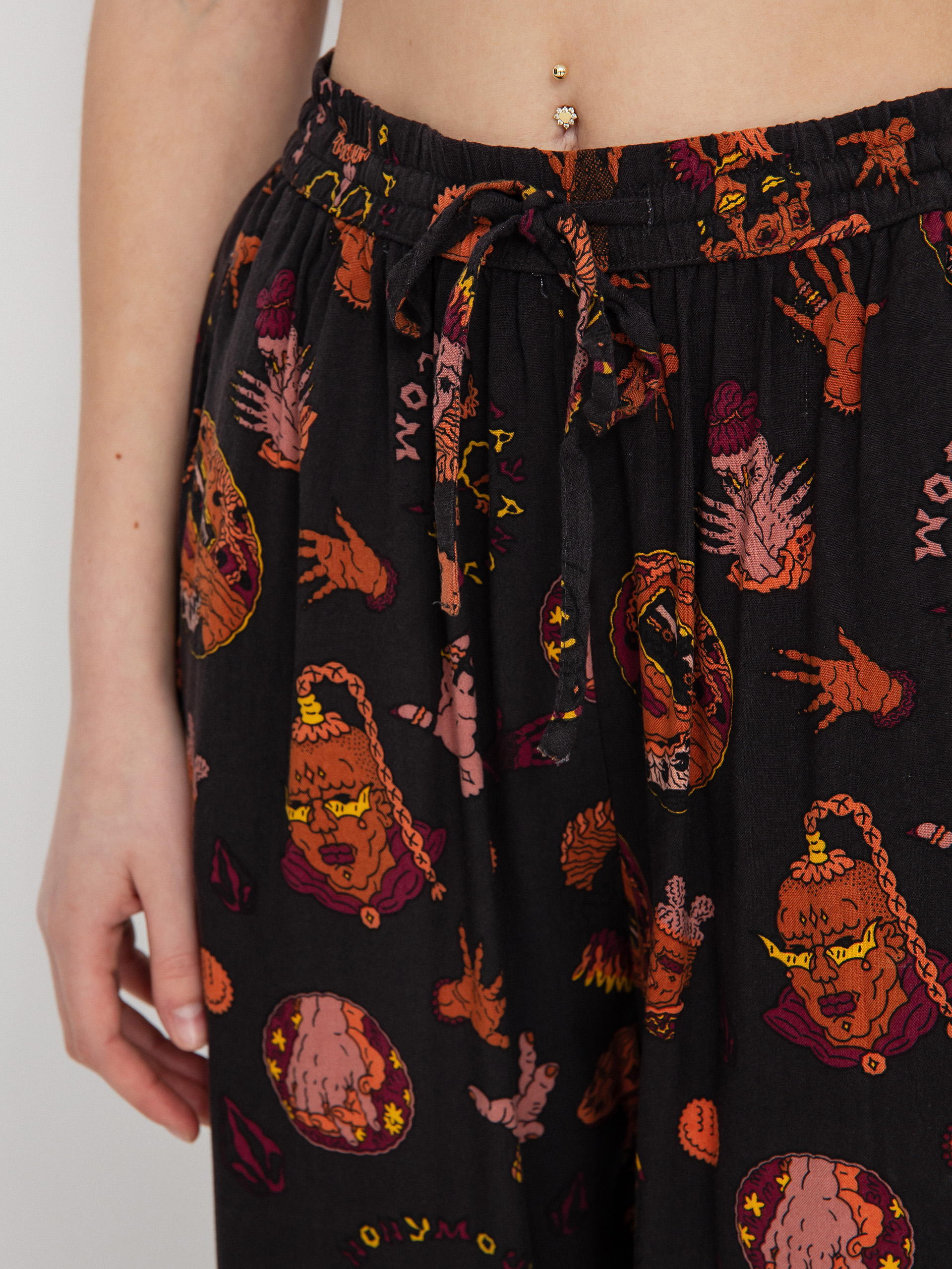 Spodnie Volcom Connected Minds Surf Wmn (black)