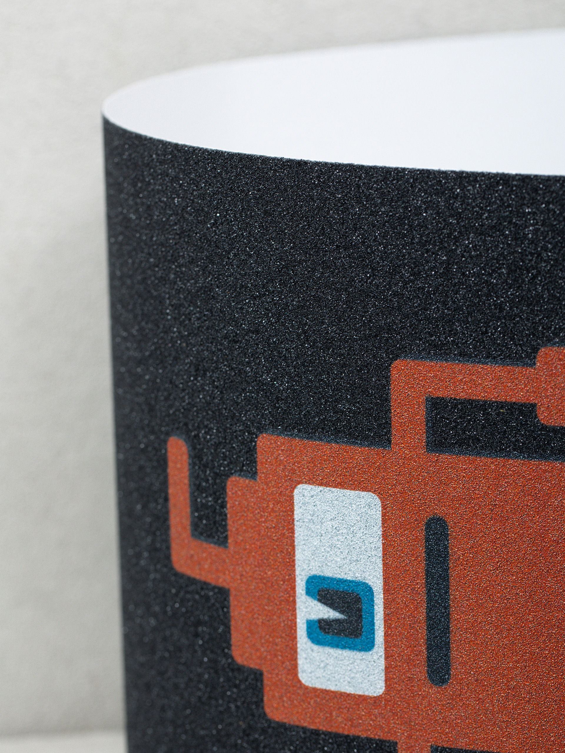 Papier Toy Machine Binary Sect (black)