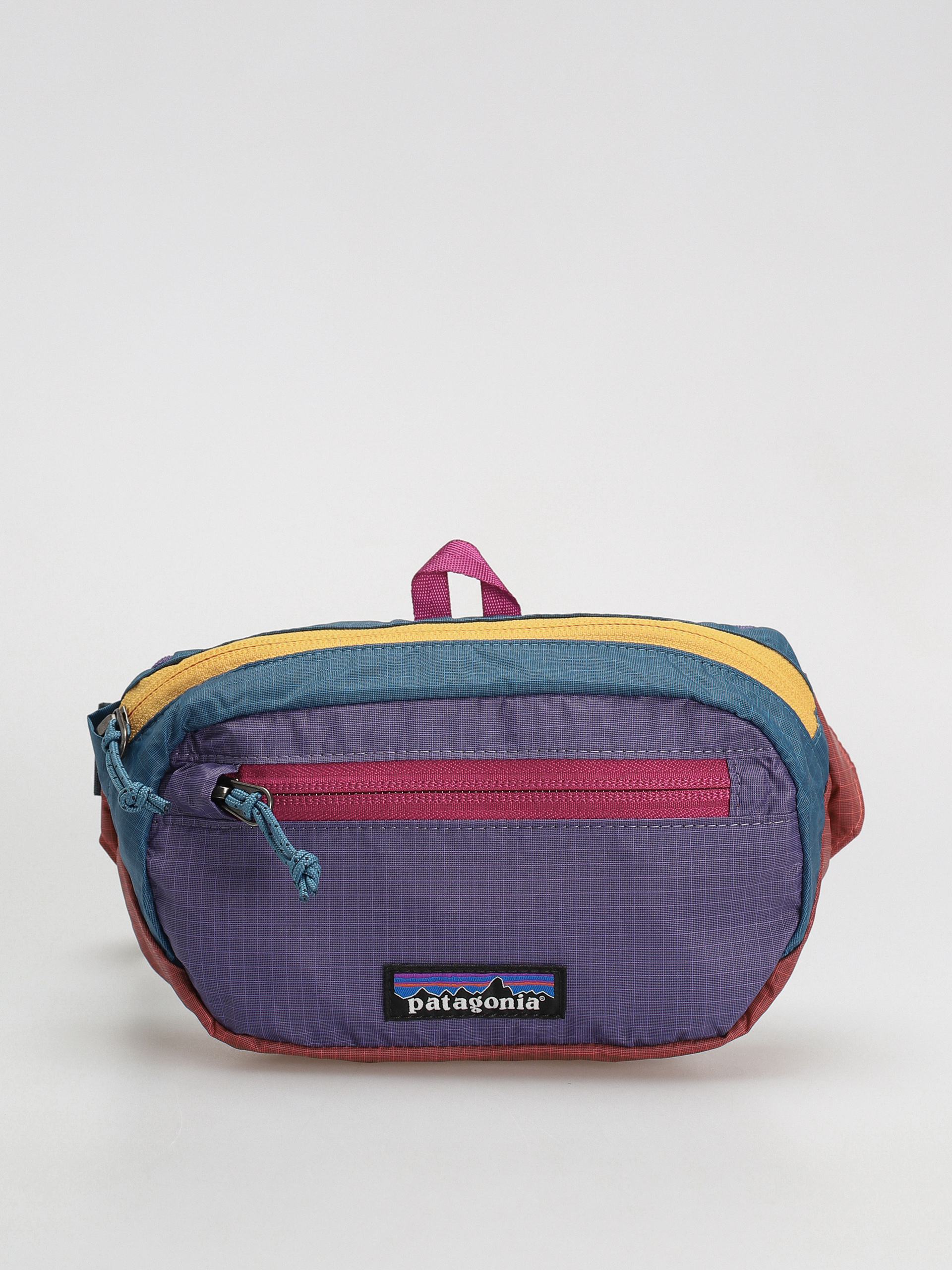 Nerka Patagonia Ultralight Black Hole Mini Hip Pack (patchwork/coral)