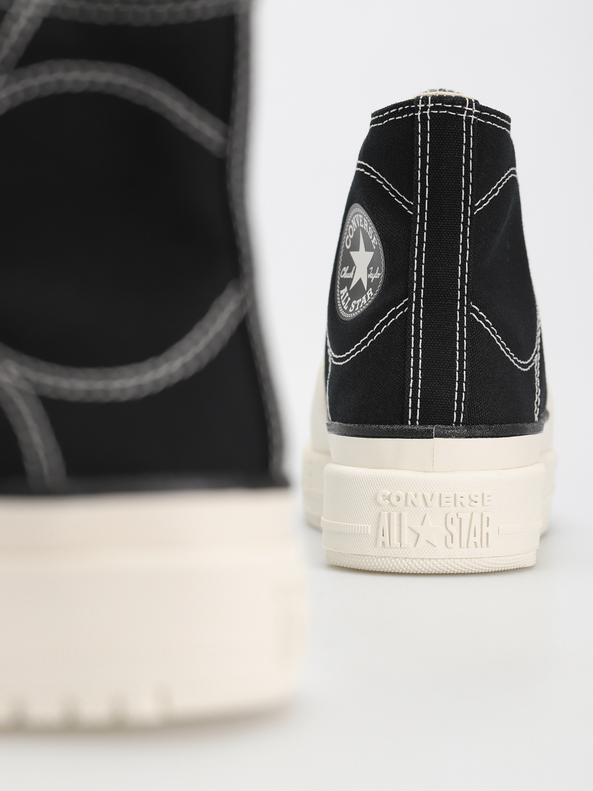 Trampki Converse Chuck Taylor All Star Construct Hi Wmn (black/vintage white)