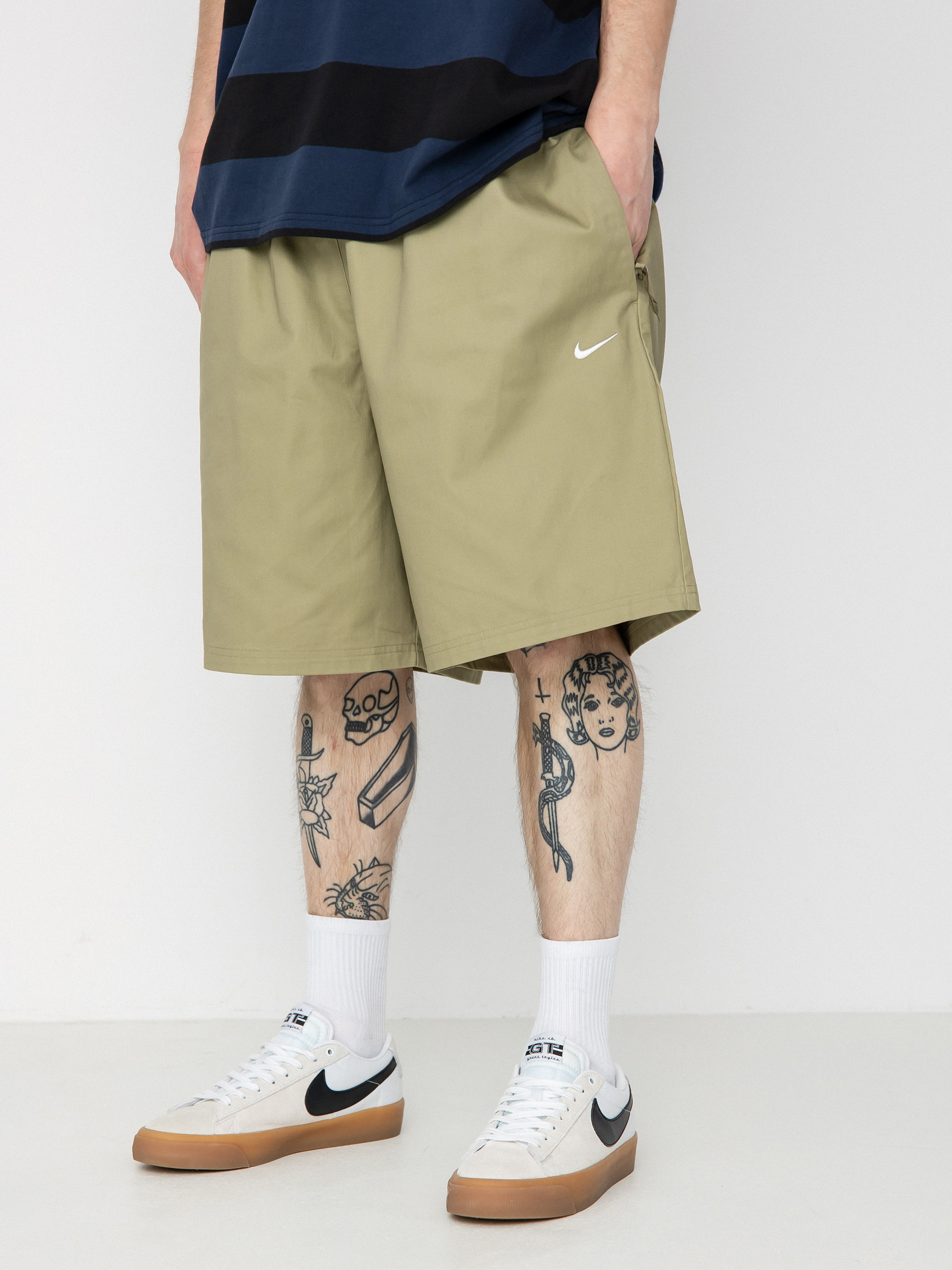 Szorty Nike SB Skyring (neutral olive/white)
