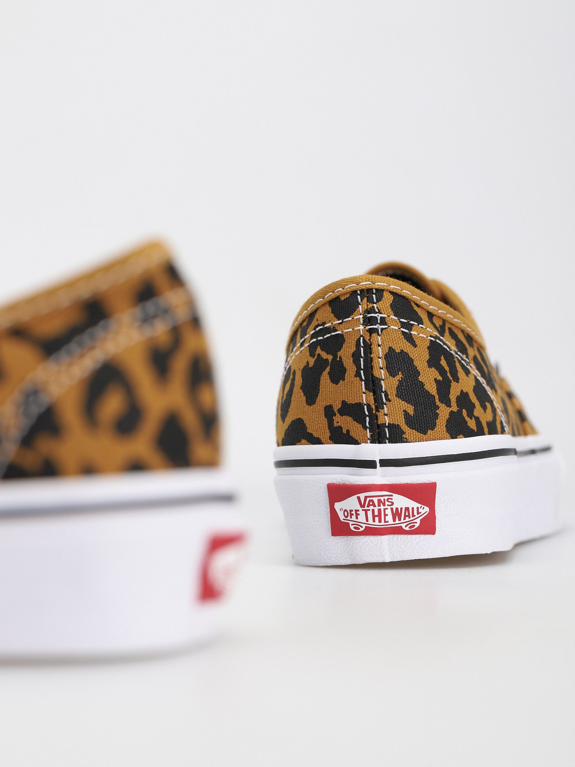 Buty Vans Authentic (leopard black/true white)