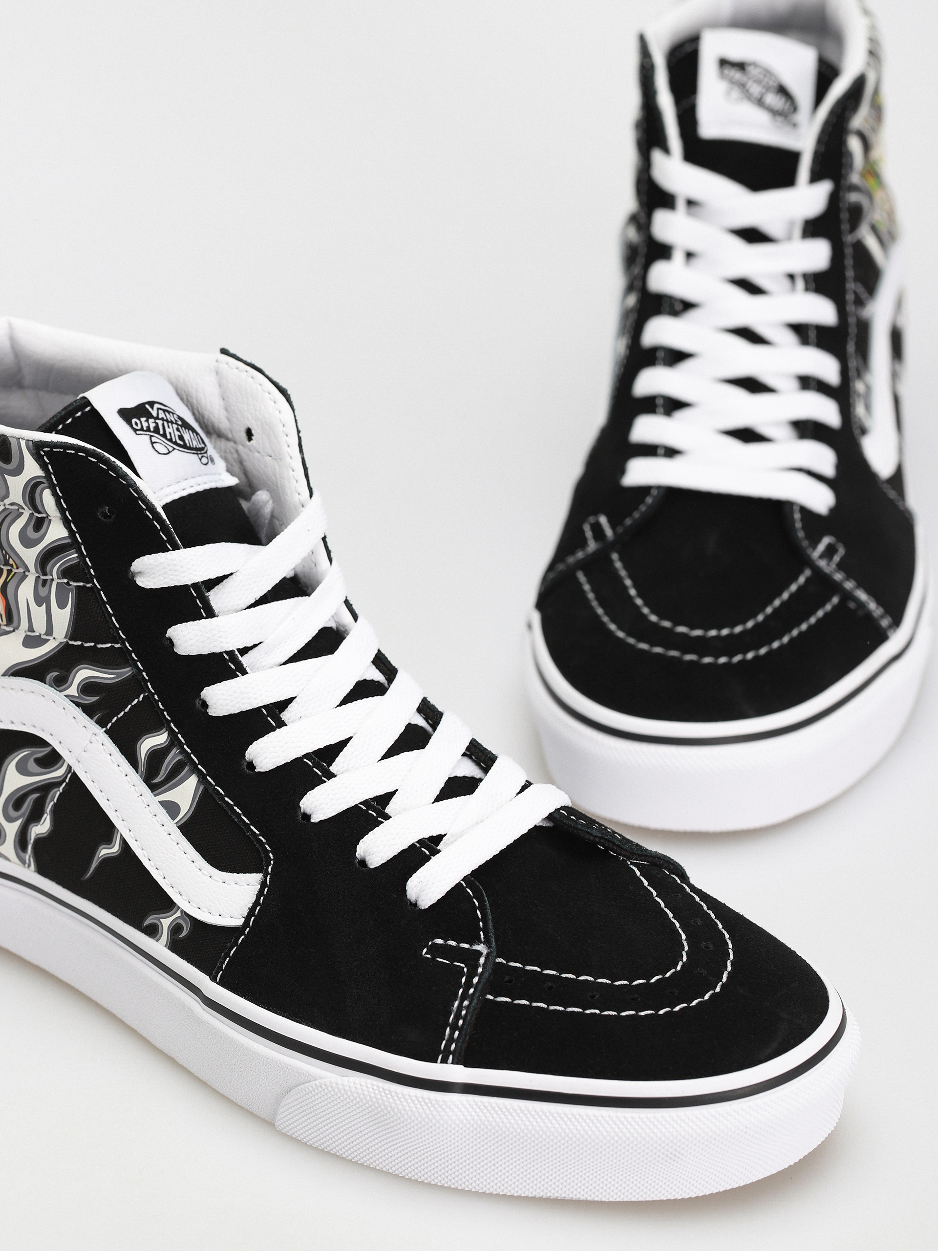 Buty Vans Sk8 Hi (flame skull black/true white)