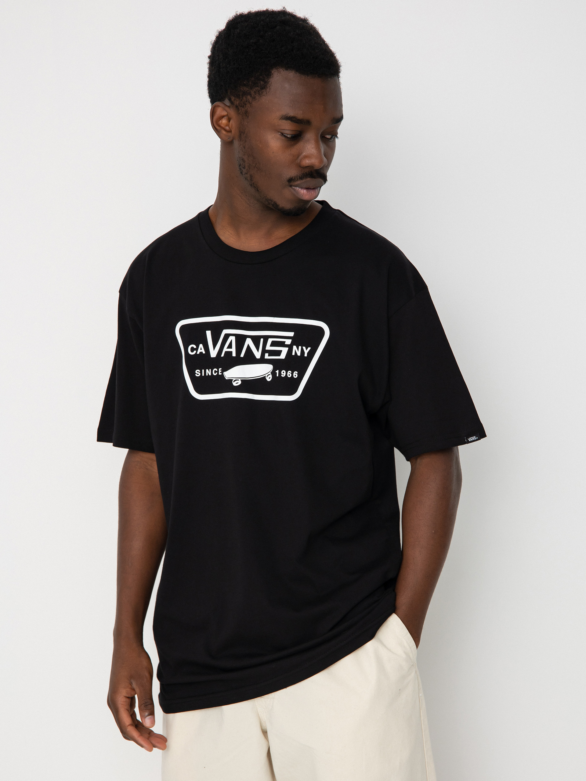 T-shirt Vans Full Patch (black/white)