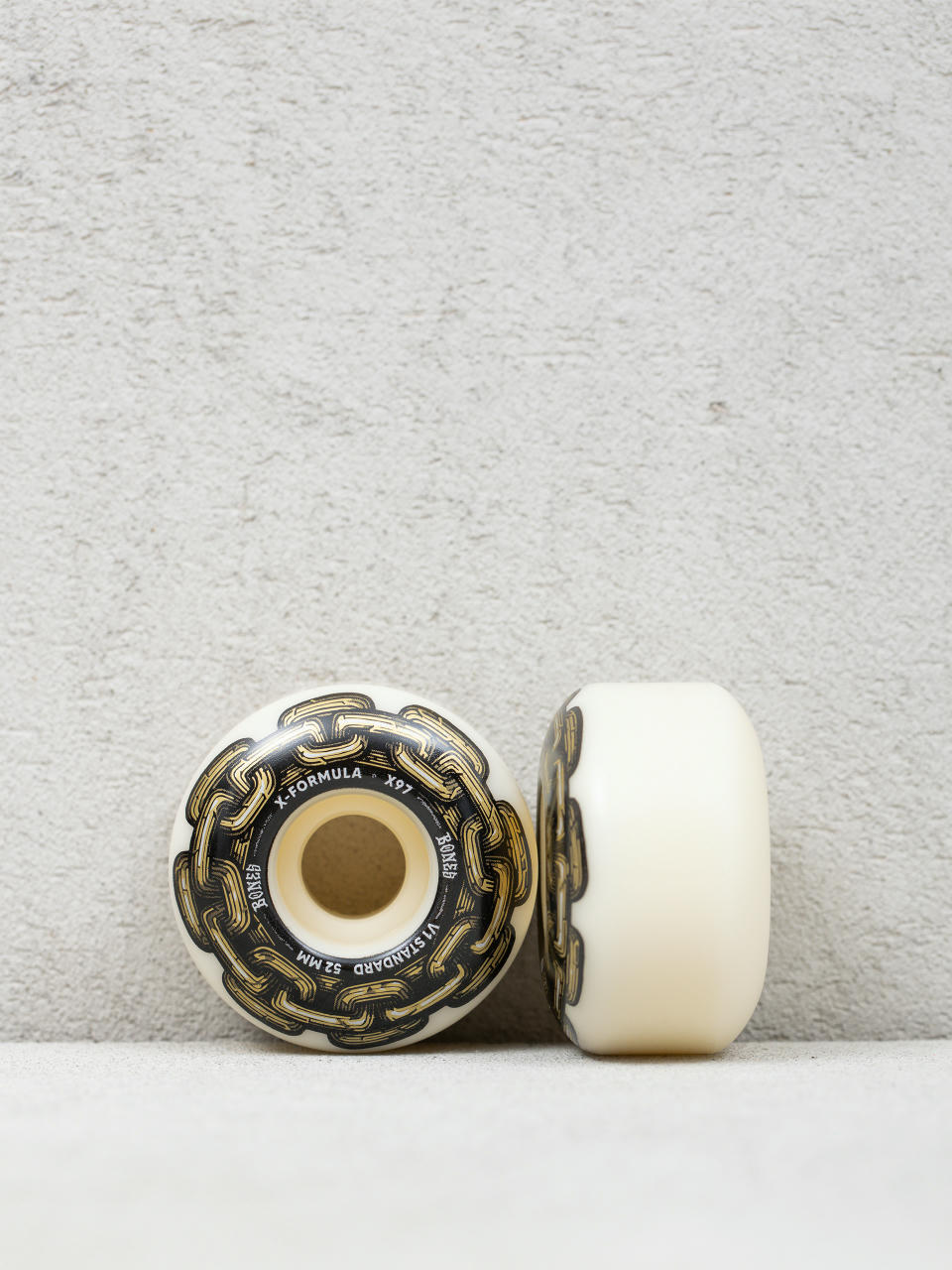 Kółka Bones X Formula V1 Standard 97A (white/black)