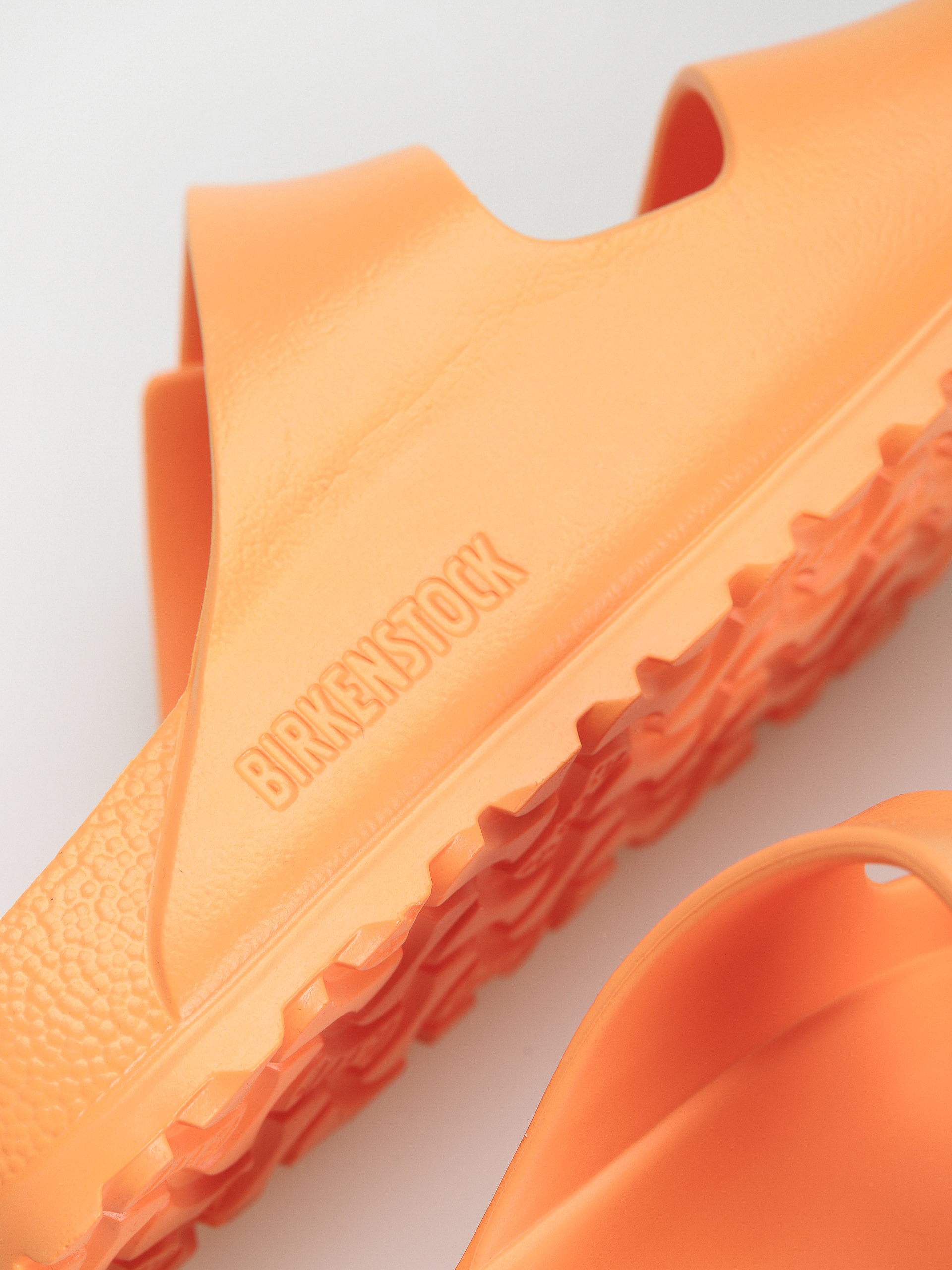 Klapki Birkenstock Arizona Essentials EVA Narrow Wmn (papaya)