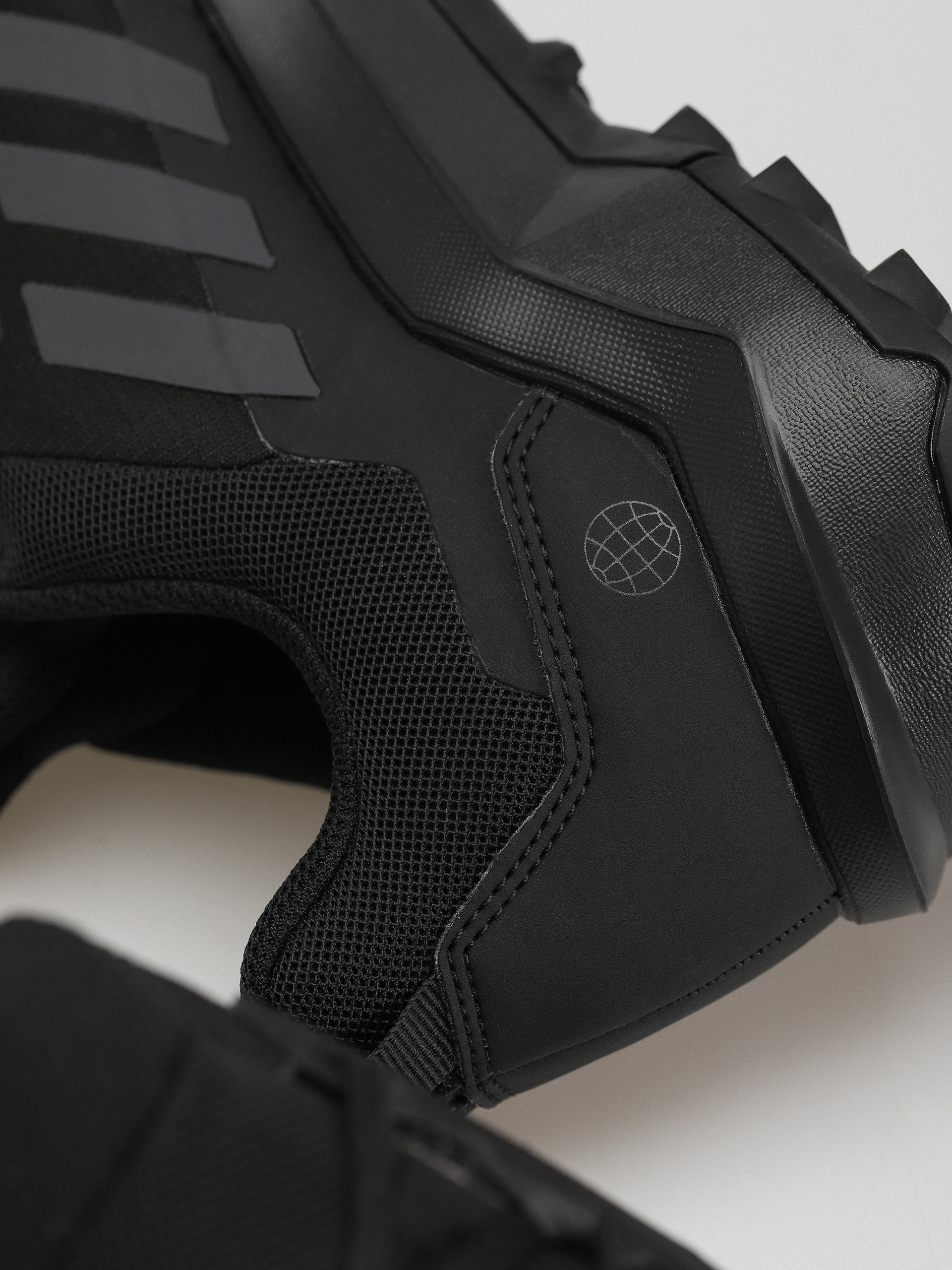 Buty adidas Originals Terrex Ax4 Gtx (cblack/carbon/grefou)