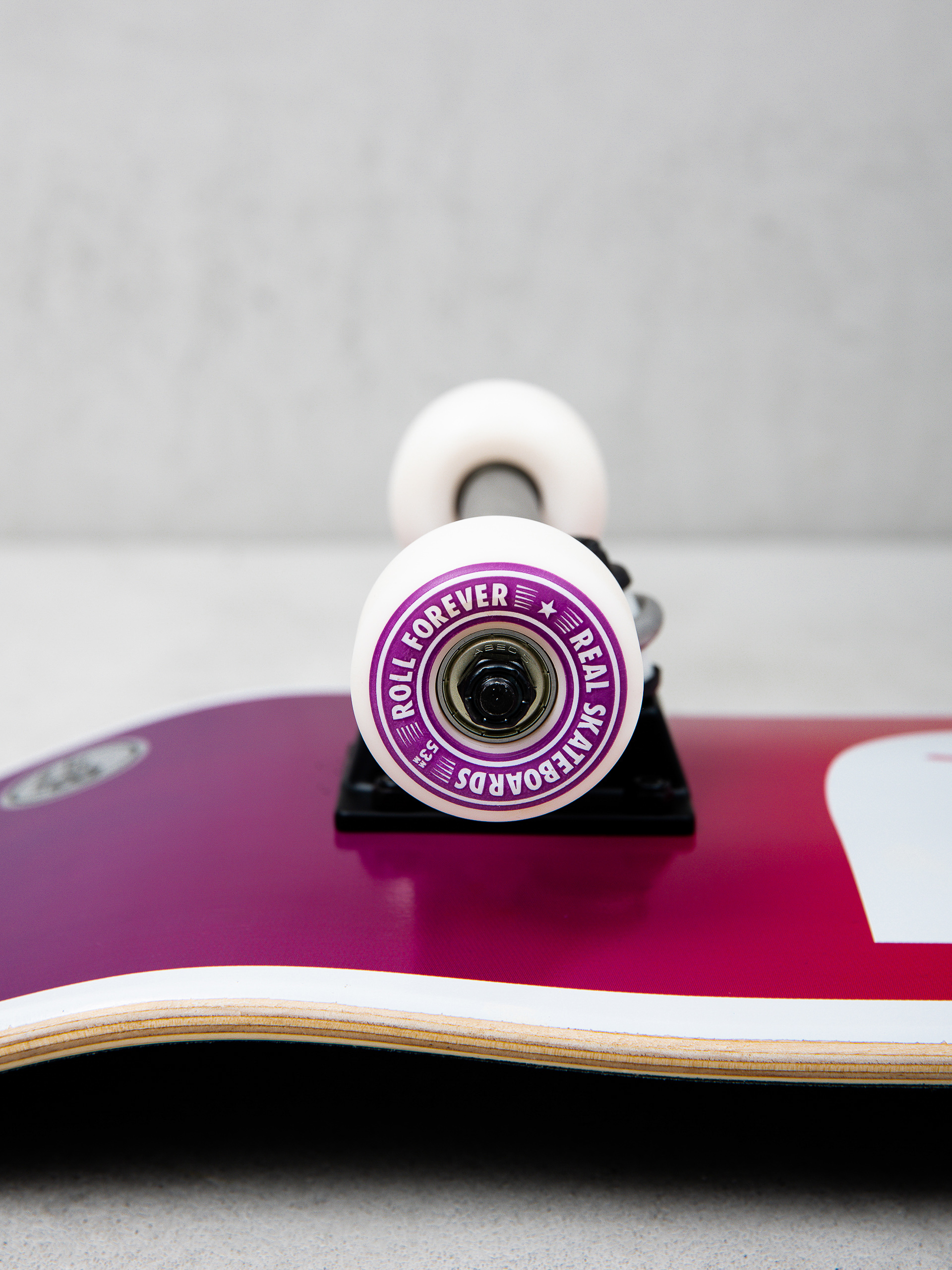 Deskorolka Real Be Free Fade (purple/yellow)