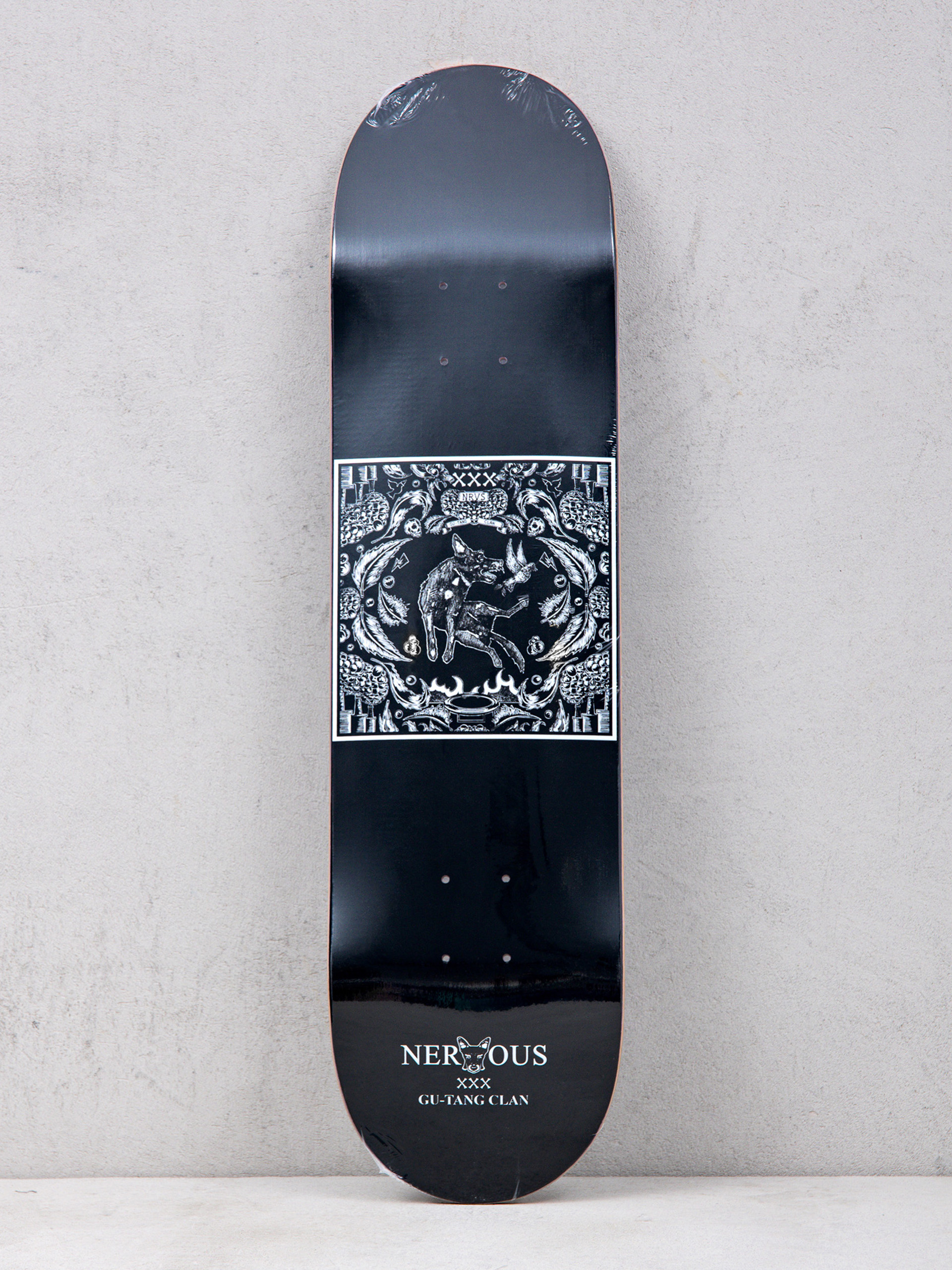 Deck Nervous Gu Tang Clan (black/white)