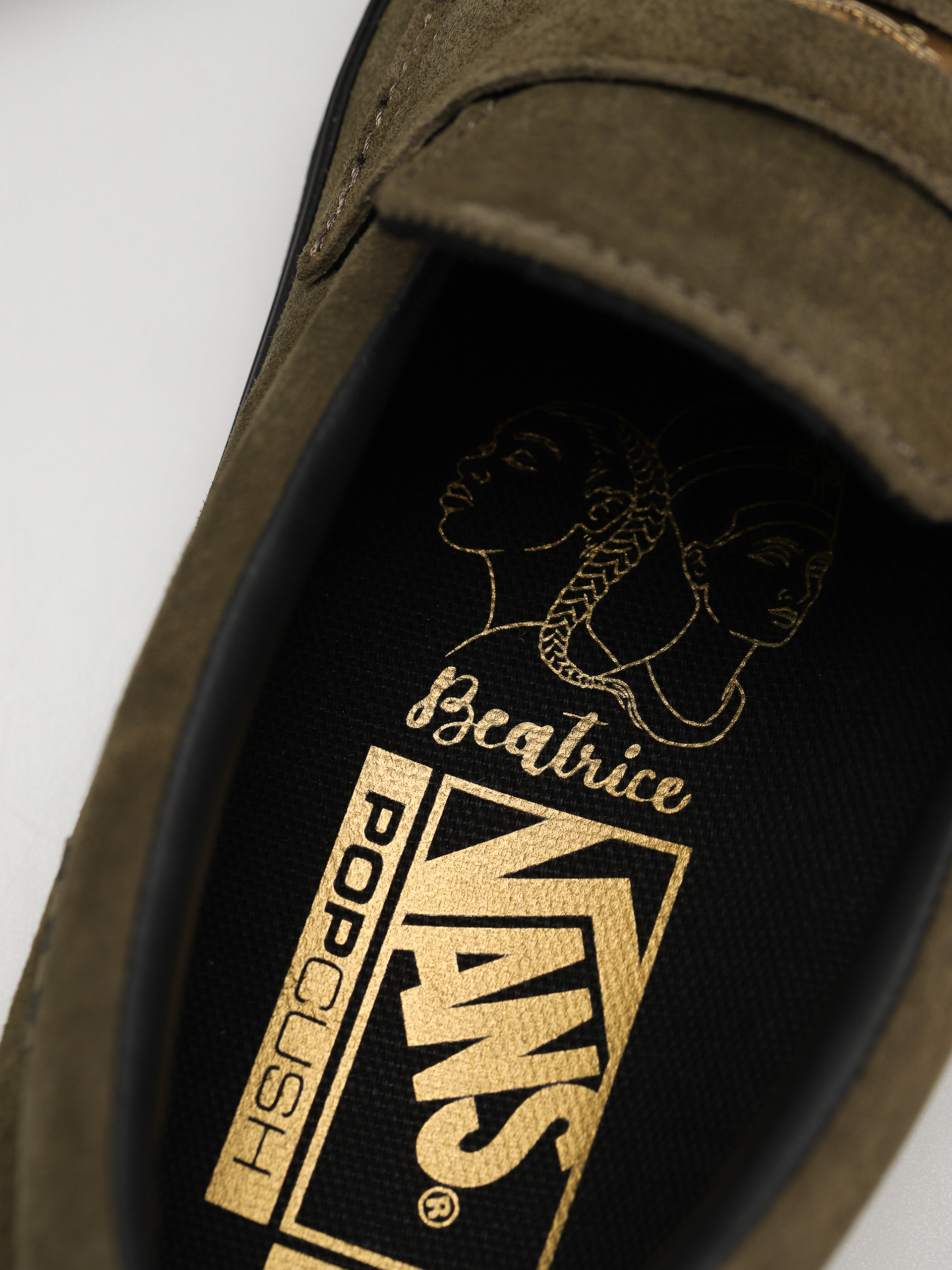 Buty Vans Zahba Skate Style 53 X Beatrice Domond (dark olive)