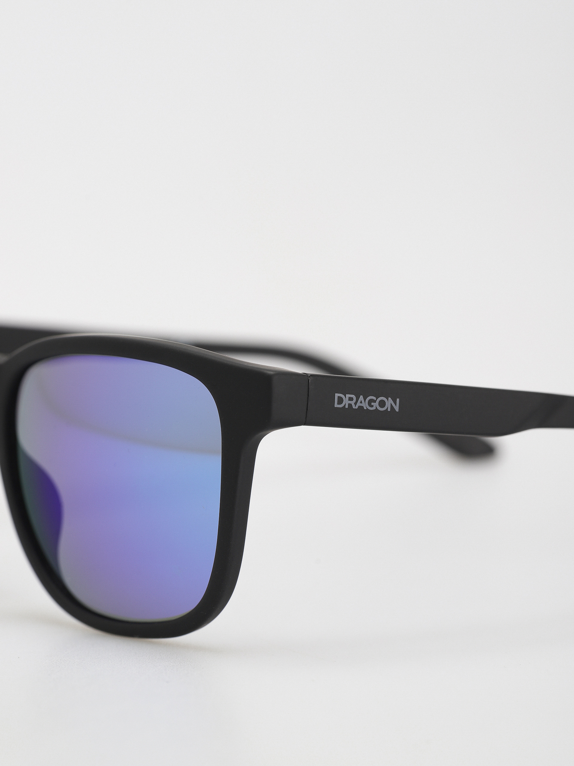 Okulary przeciwsłoneczne Dragon Clover (matte black/lumalens blue ion)