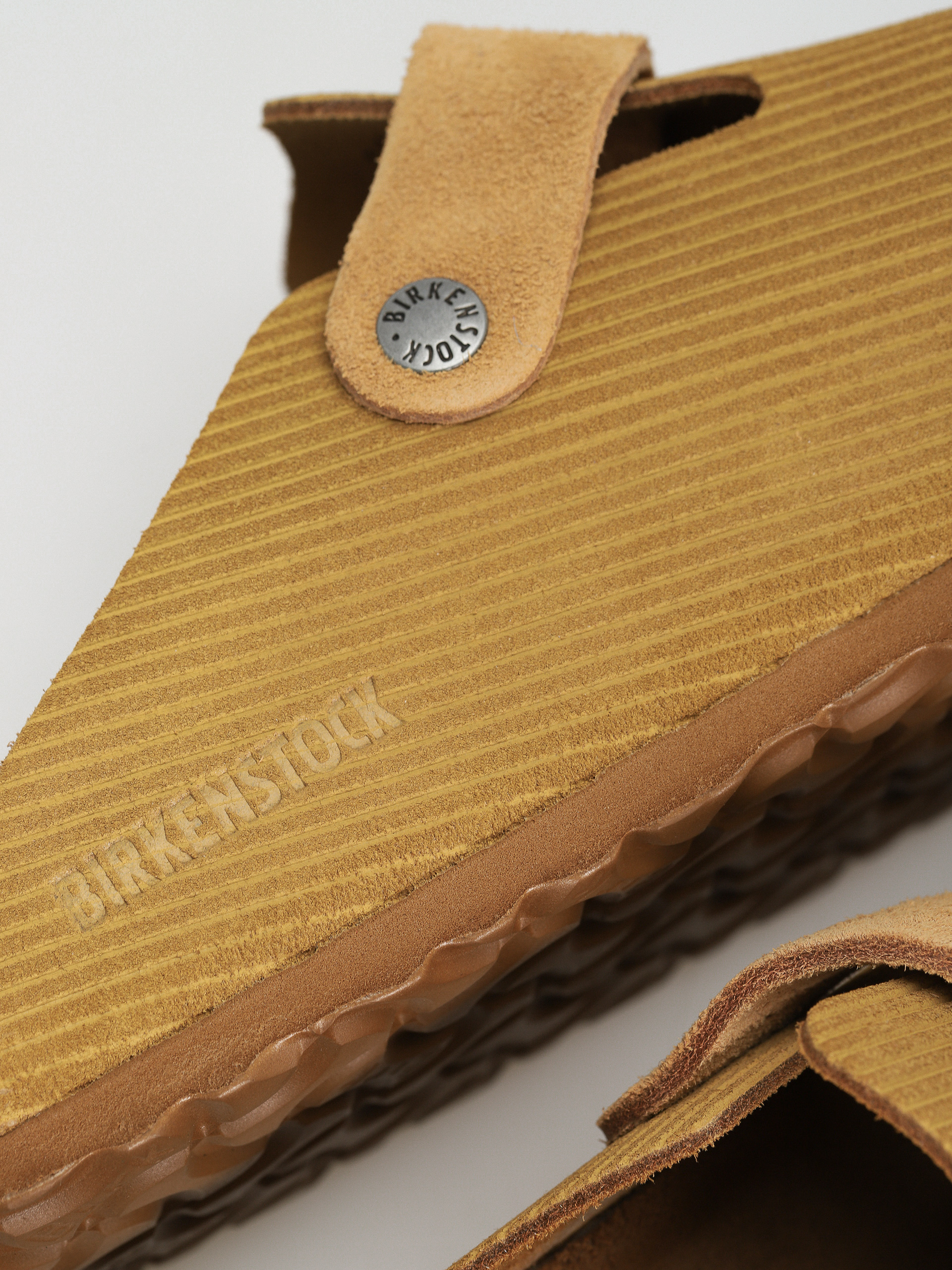 Klapki Birkenstock Boston Suede Embossed Regular (corduroy cork brown)