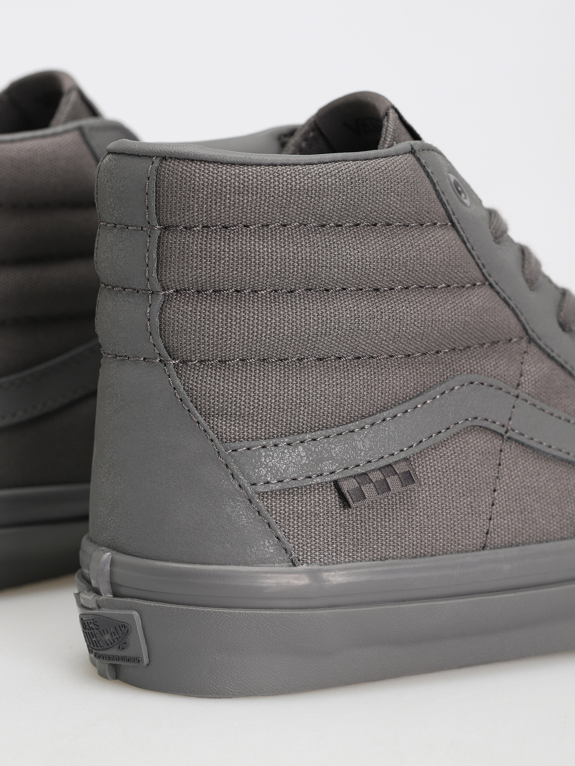 Buty Vans Skate Sk8 Hi (mono pewter)