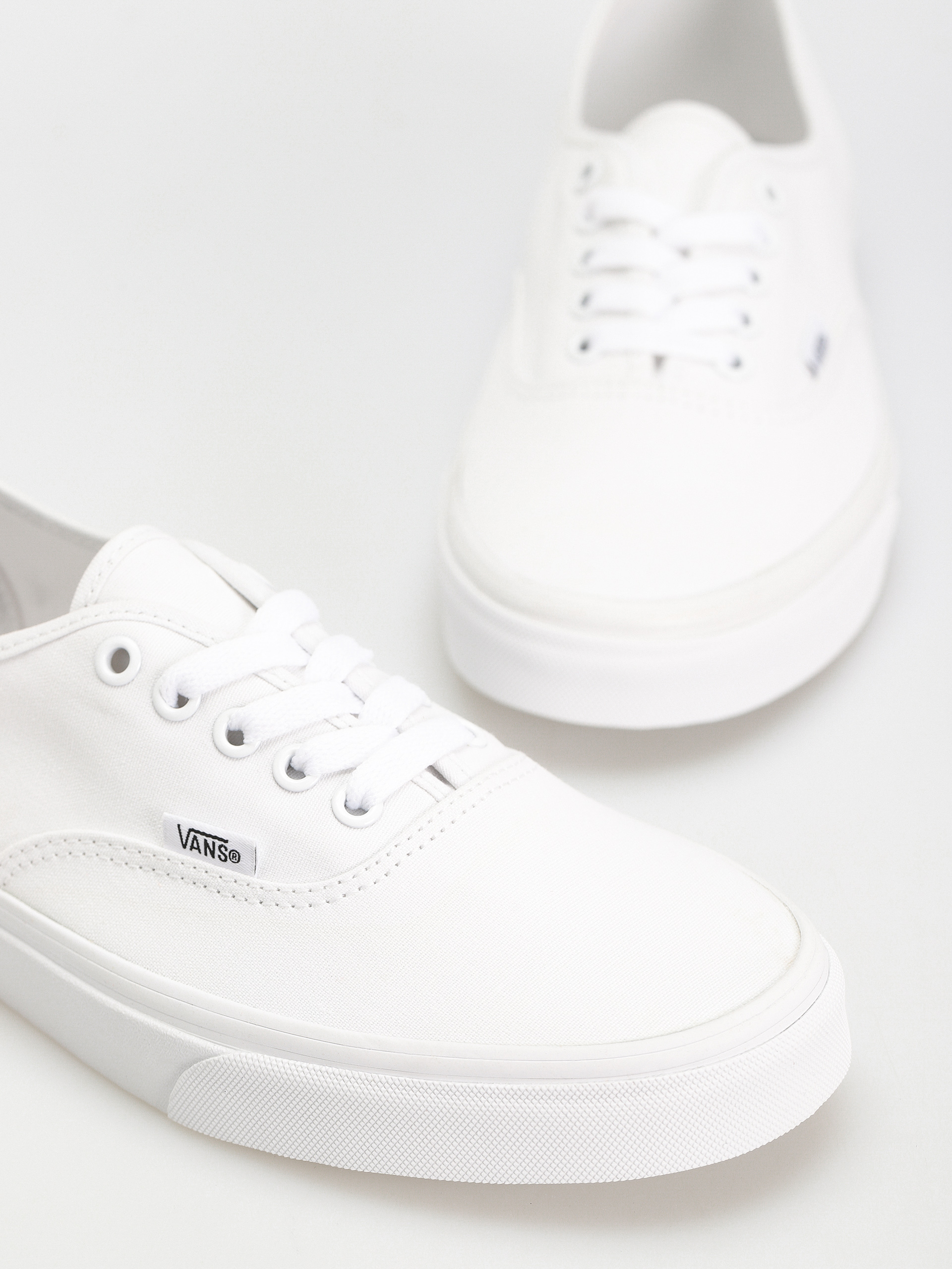 Buty Vans Authentic (true white)