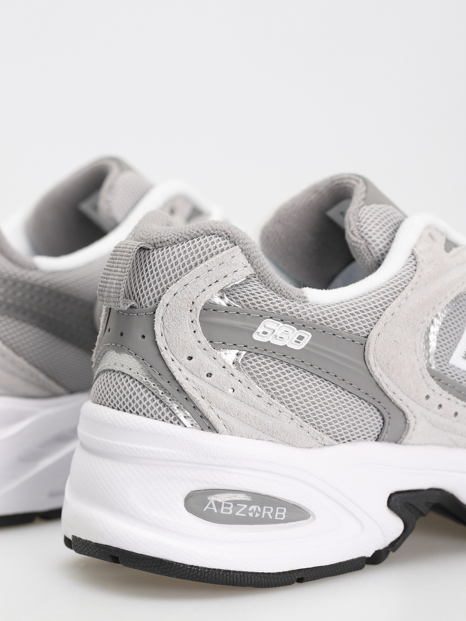 Buty New Balance 530 (raincloud)