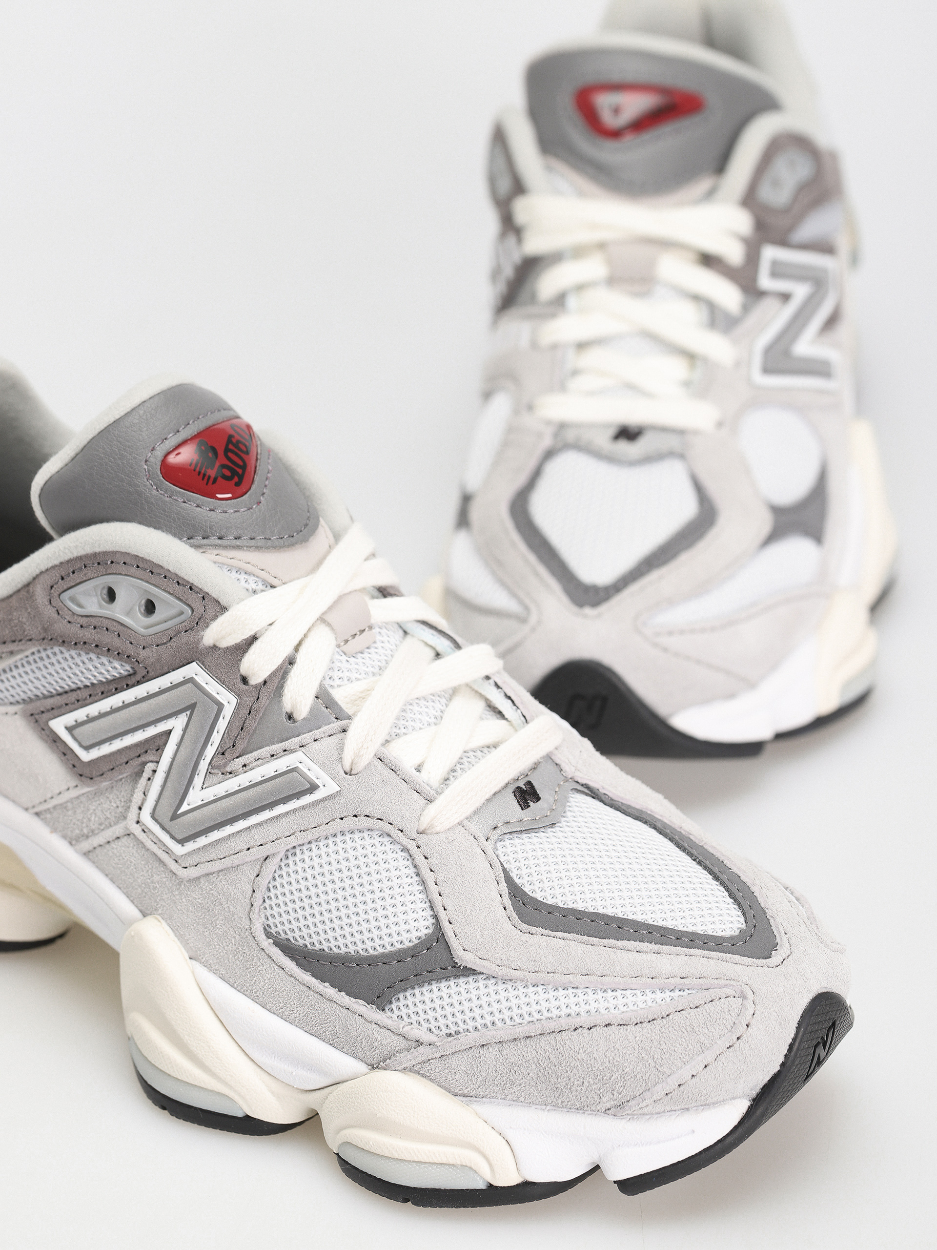 Buty New Balance 9060 (grey)