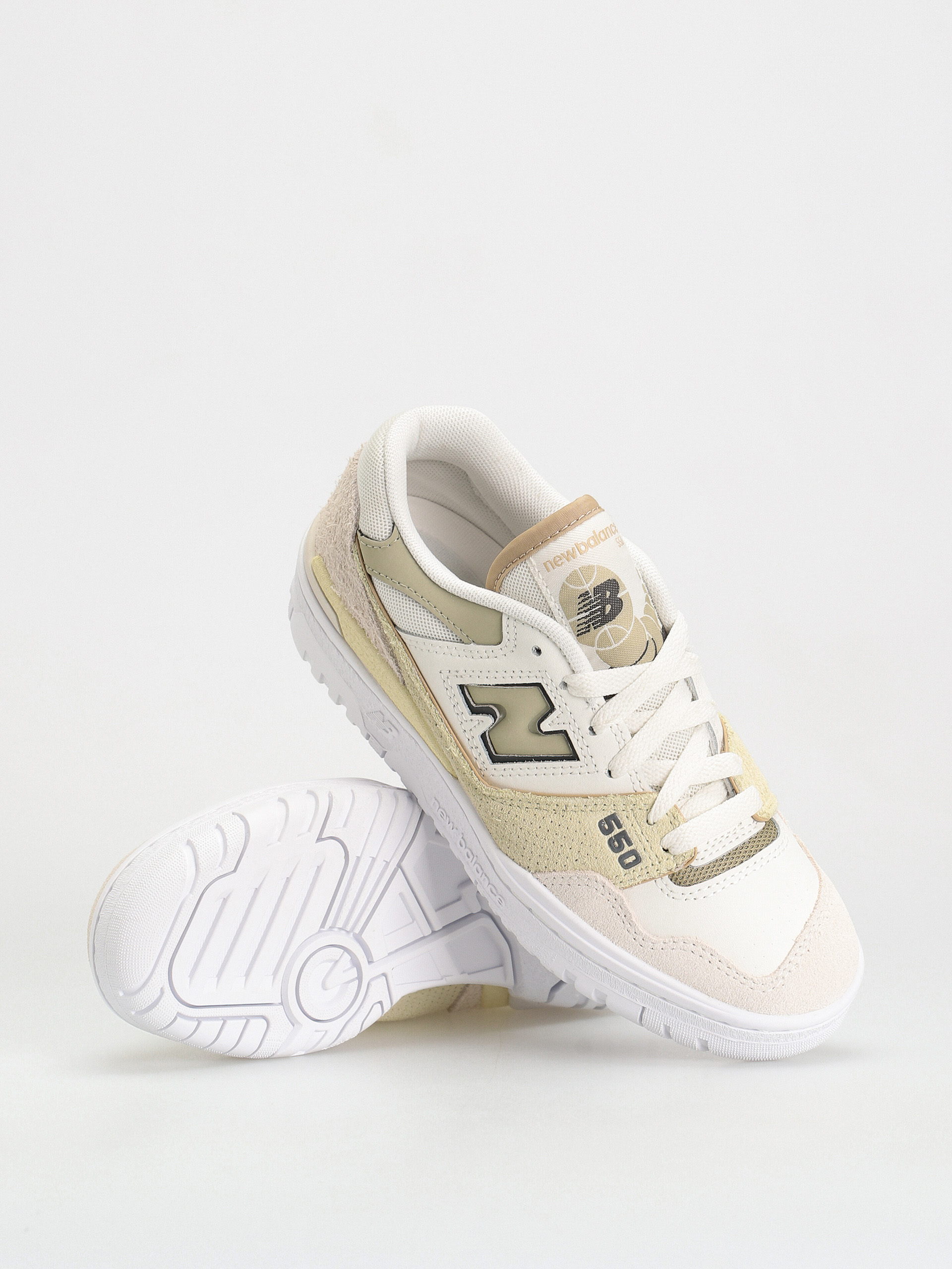 Buty New Balance 550 Wmn (sea salt)