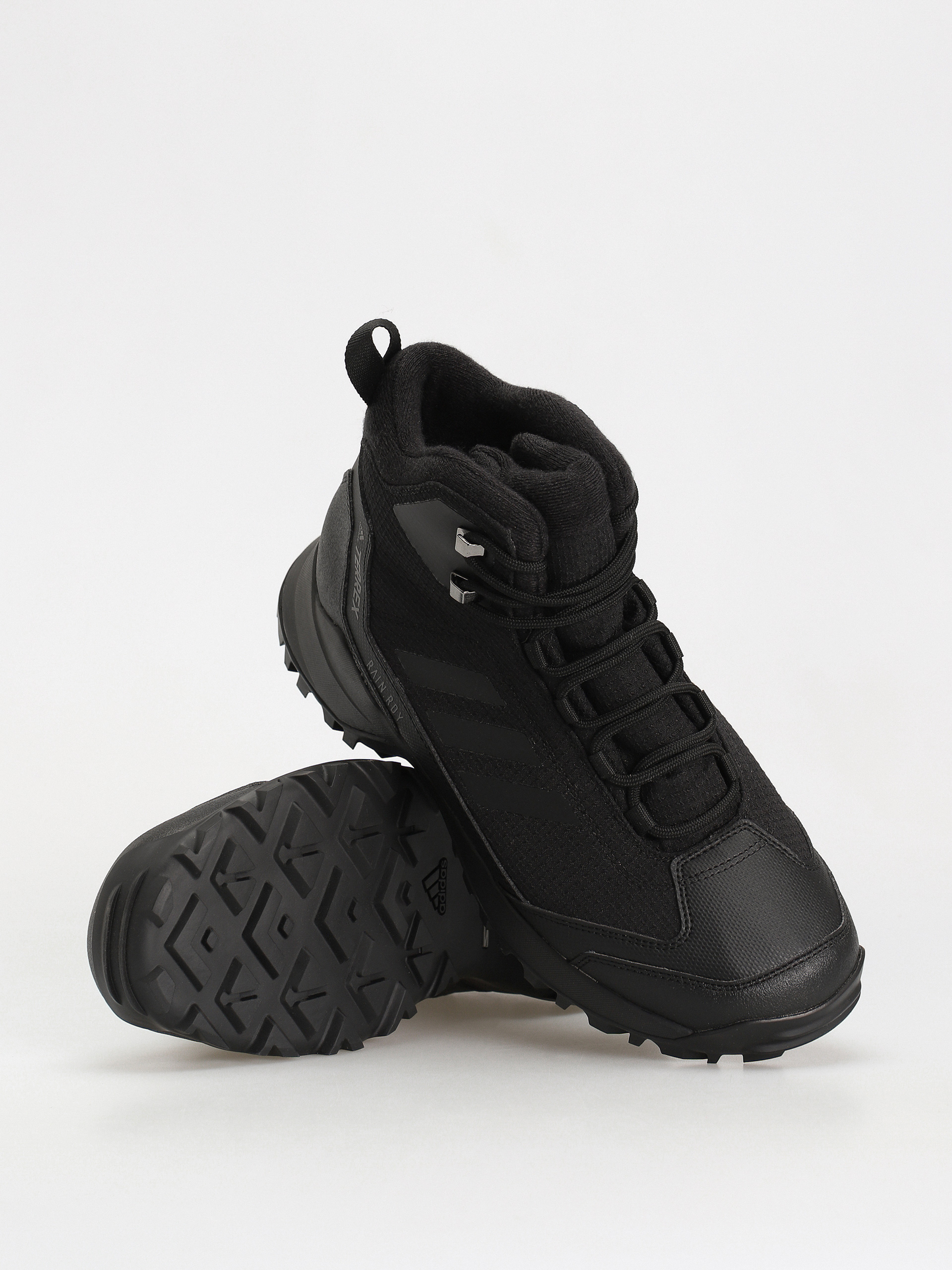 Buty adidas Originals Frozetrack (cblack/cblack/grefou)