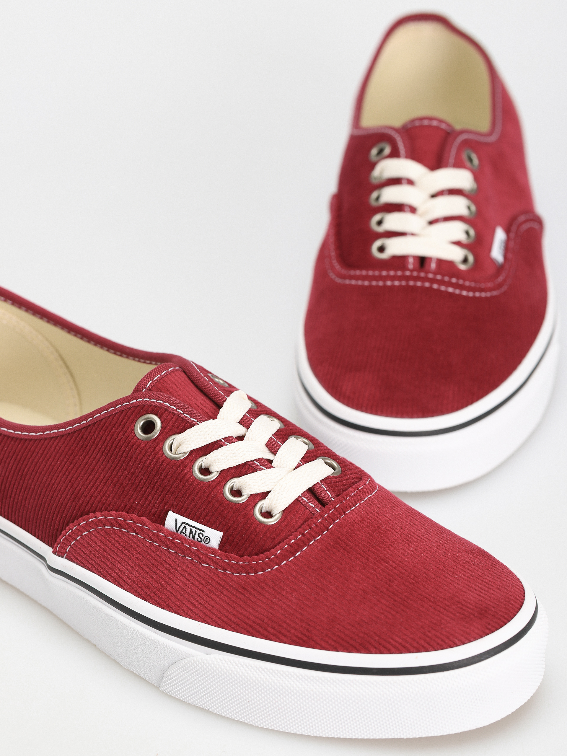 Buty Vans Authentic (corduroy rumba red)