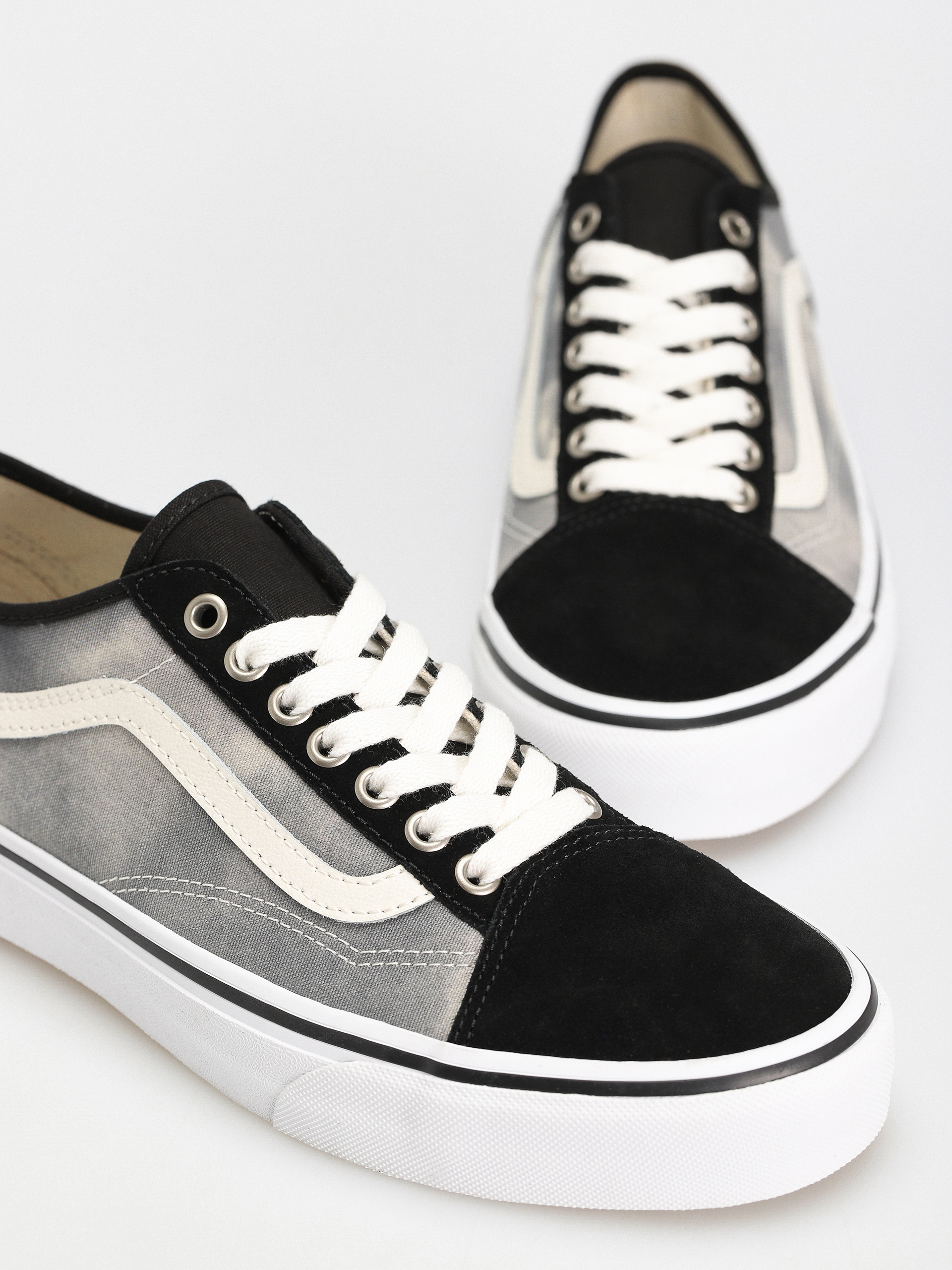 Buty Vans Old Skool Tapered Vr3 (bleach wash black)