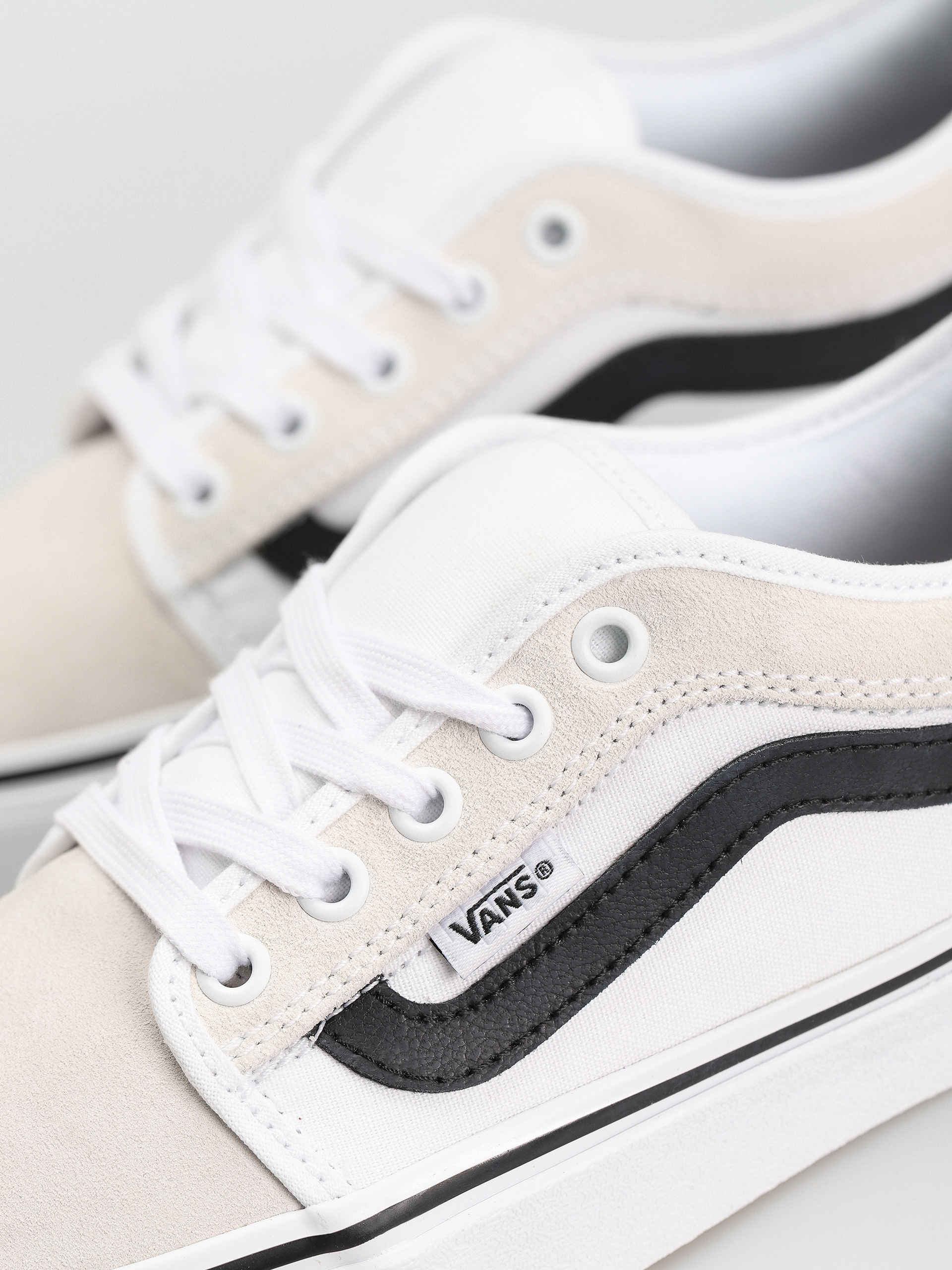 Buty Vans Chukka Low Sidestripe (white/black/gum)