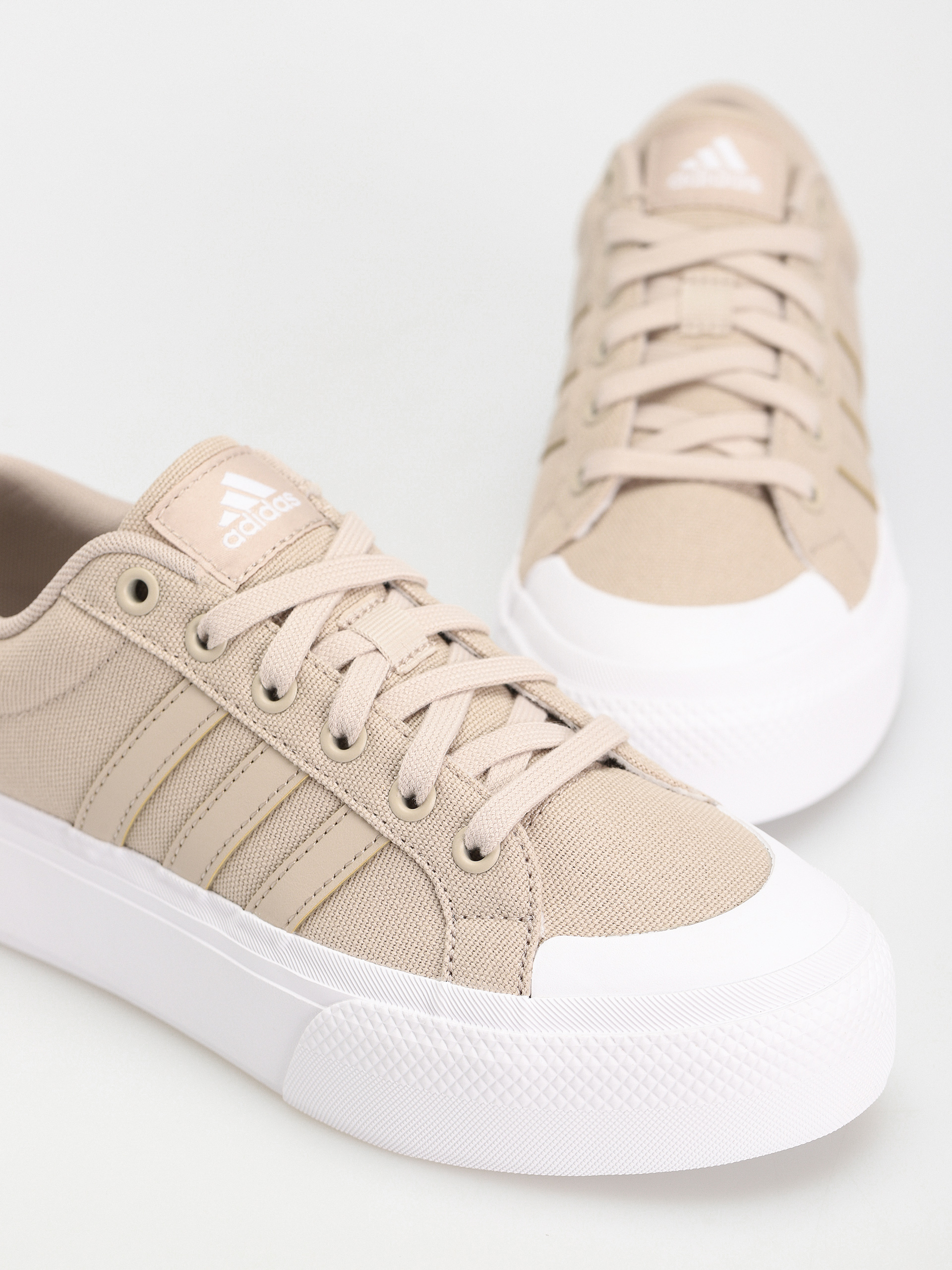 Buty adidas Originals Bravada 2.0 Platform Wmn (wonbei/wonbei/ftwwht)