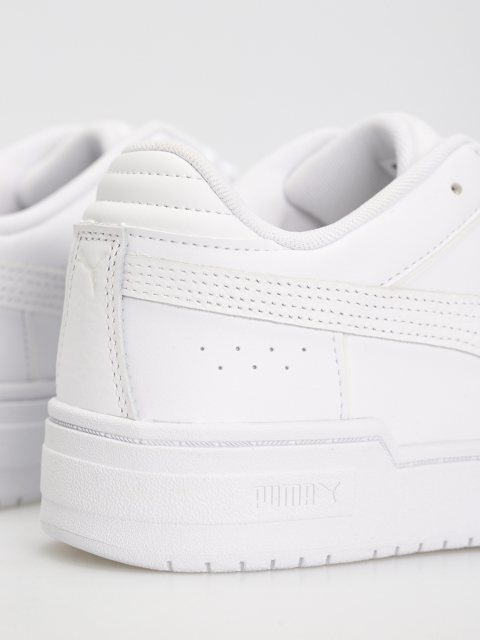 Buty Puma Cali Pro Sport Lth (puma white/concrete gray)