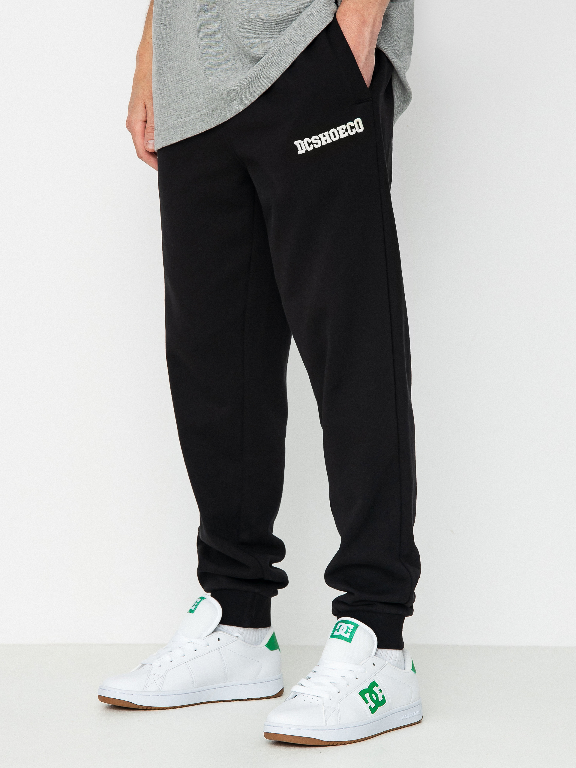 Spodnie MassDnm Signature 2.0 Jeans Tapered Fit - czarny