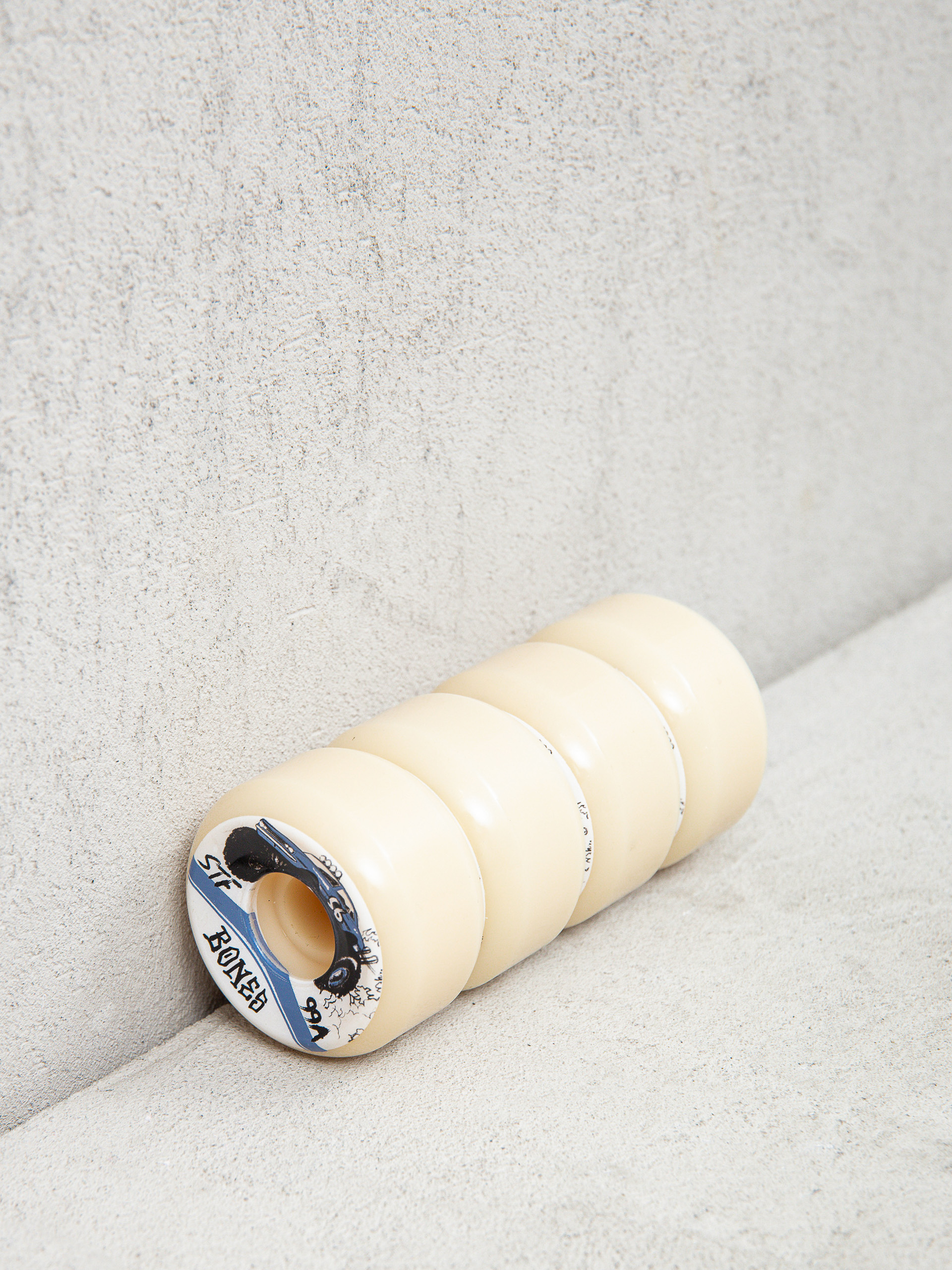 Kółka Bones Big Rigs V5 Sidecut STF 99A (natural/white)