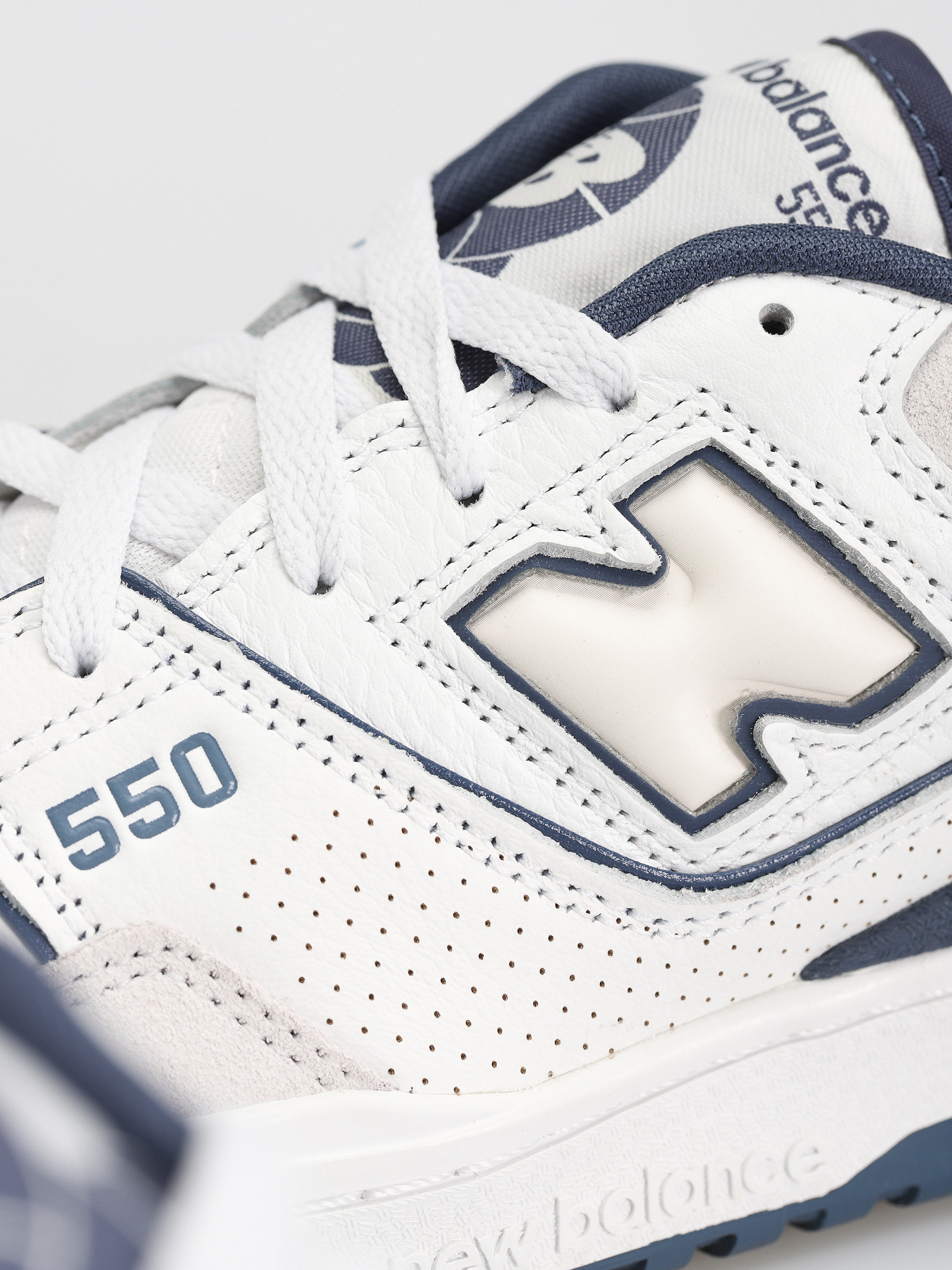 Buty New Balance 550 (white)