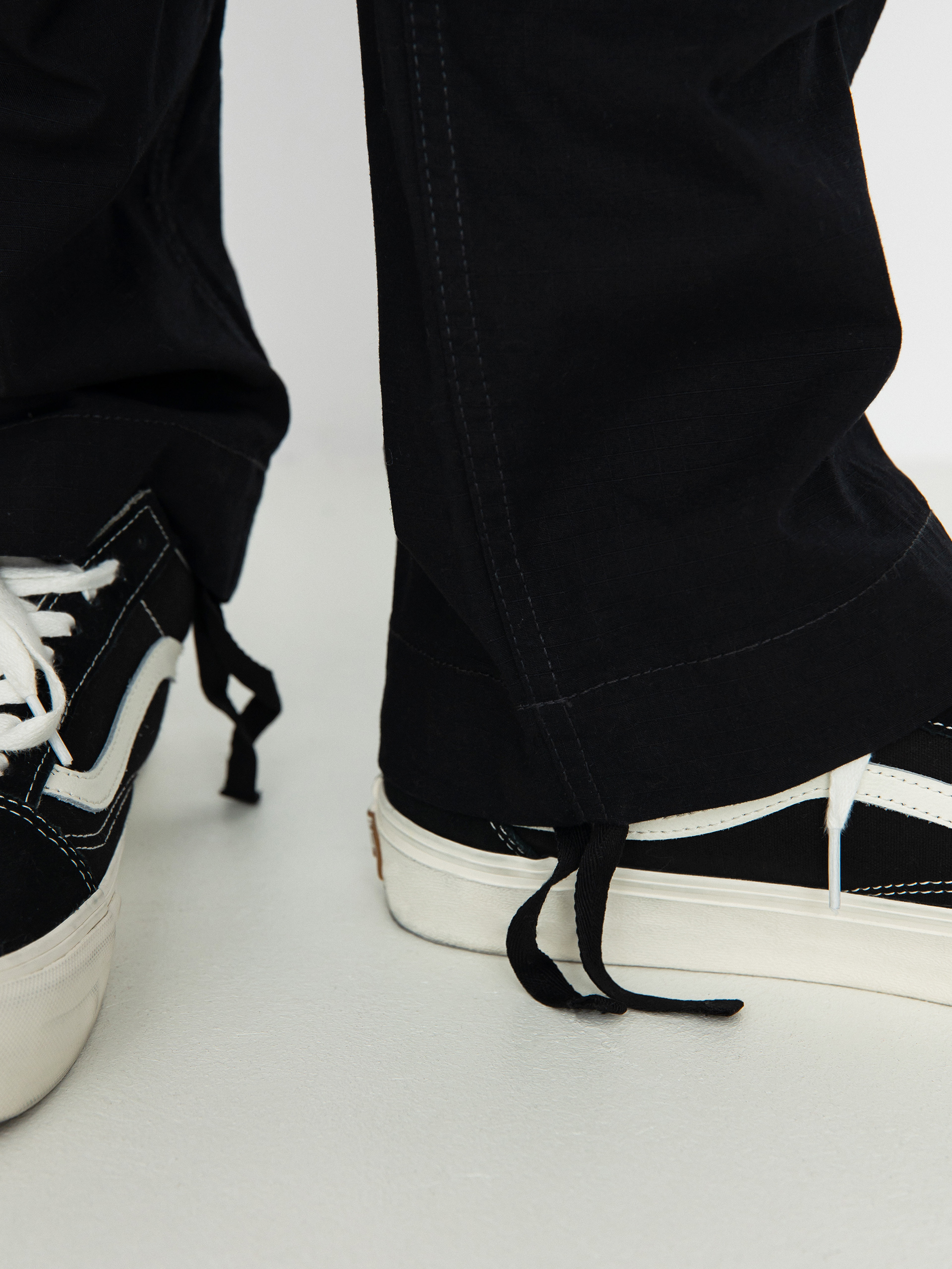 Spodnie Carhartt WIP Regular Cargo (black)